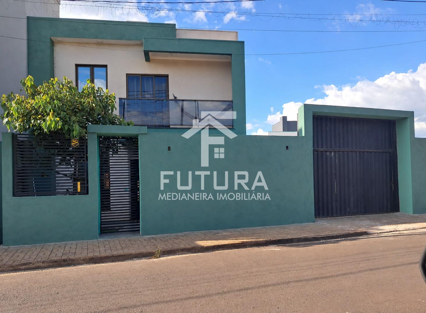 Sobrado com 4 dormitórios à venda, SÃO CRISTÓVÃO, MEDIANEIRA - PR