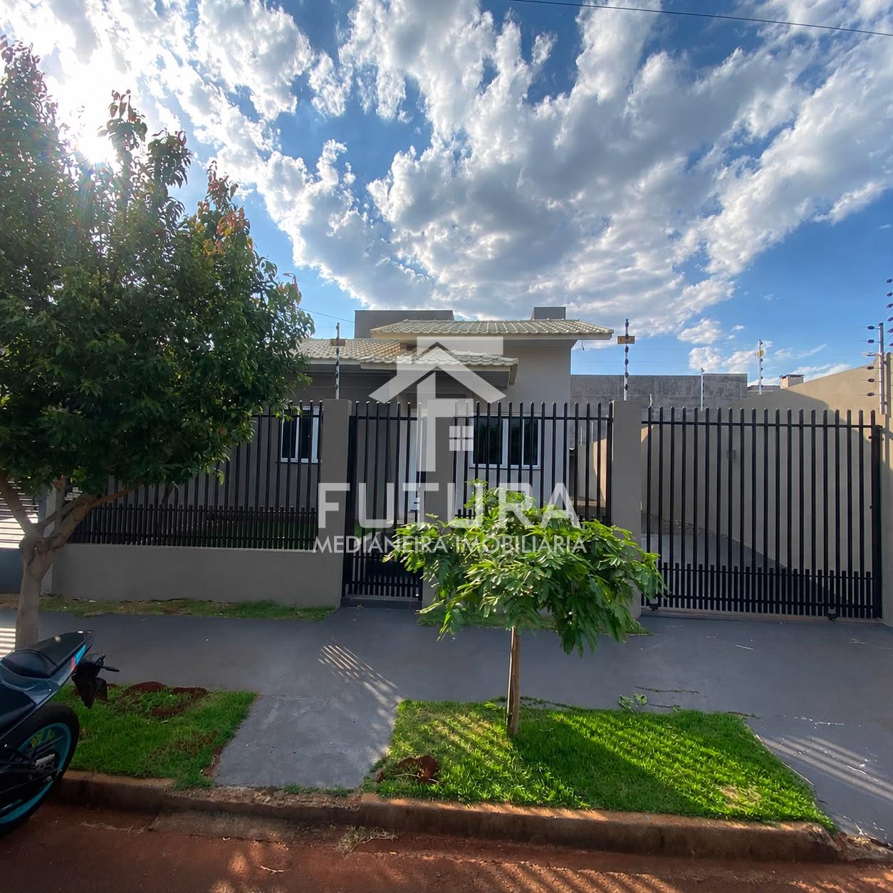 Casa com 1 dormitório à venda, IPÊ, MEDIANEIRA - PR