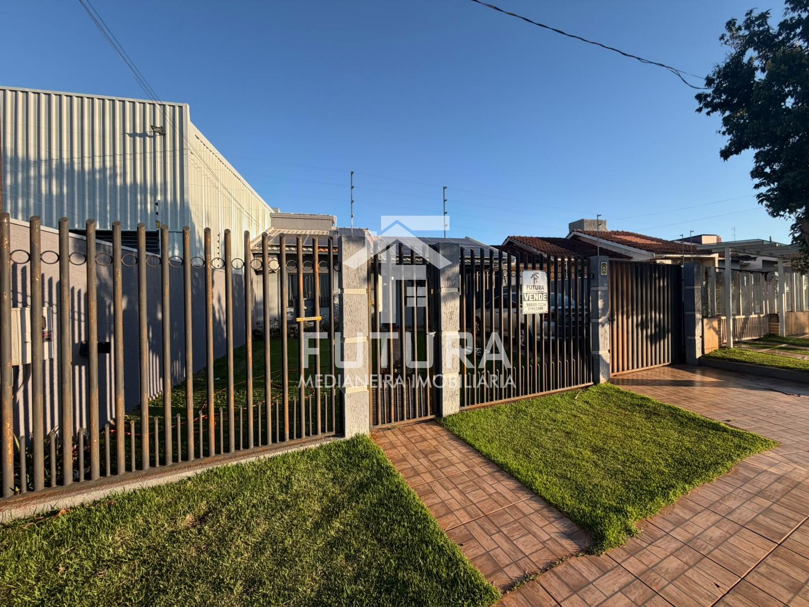Casa com 3 dormitórios à venda, PARQUE INDEPENDÊNCIA, MEDIANEIRA - PR