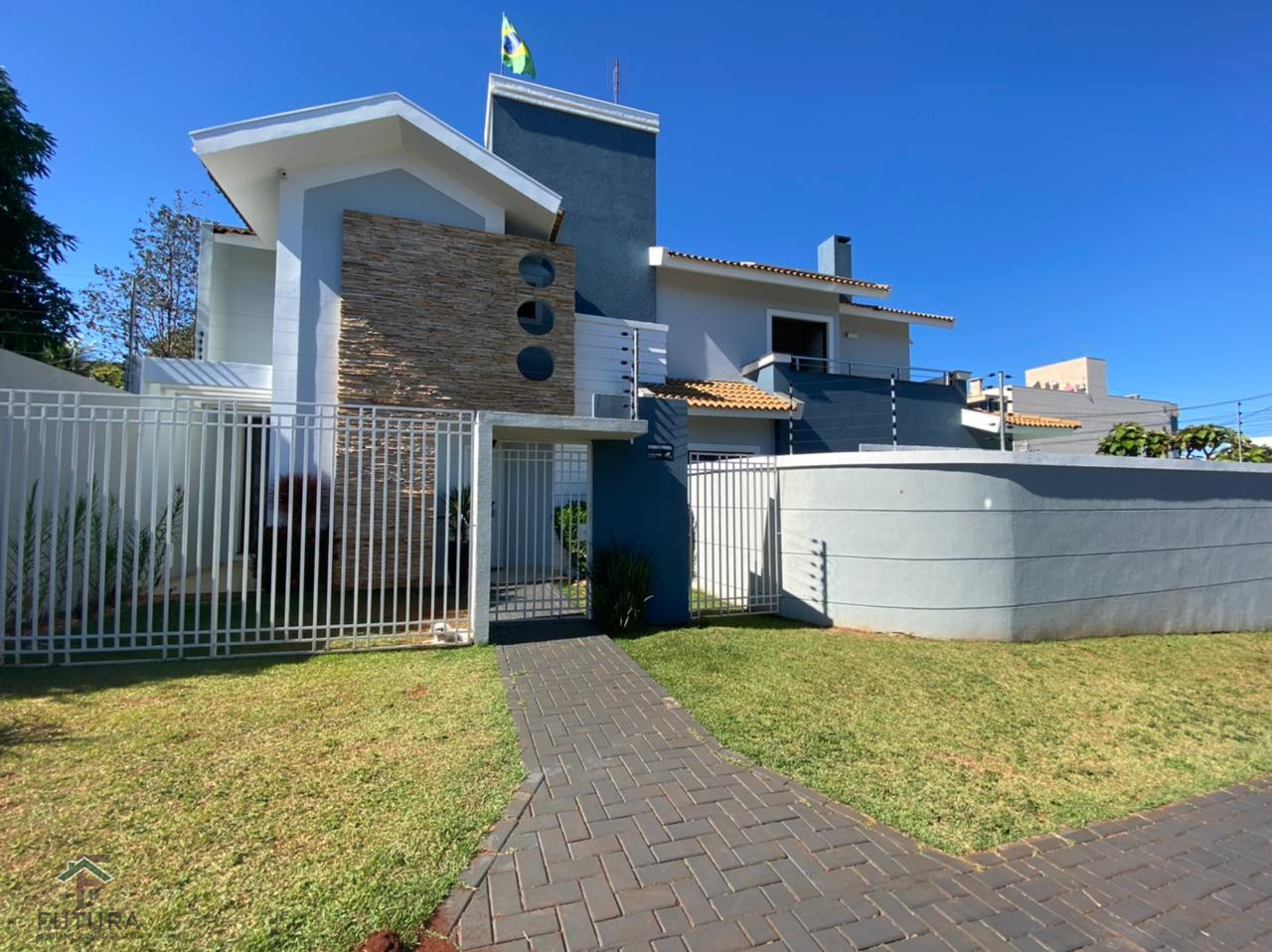 Sobrado com 3 dormitórios à venda, CIDADE ALTA, MEDIANEIRA - PR