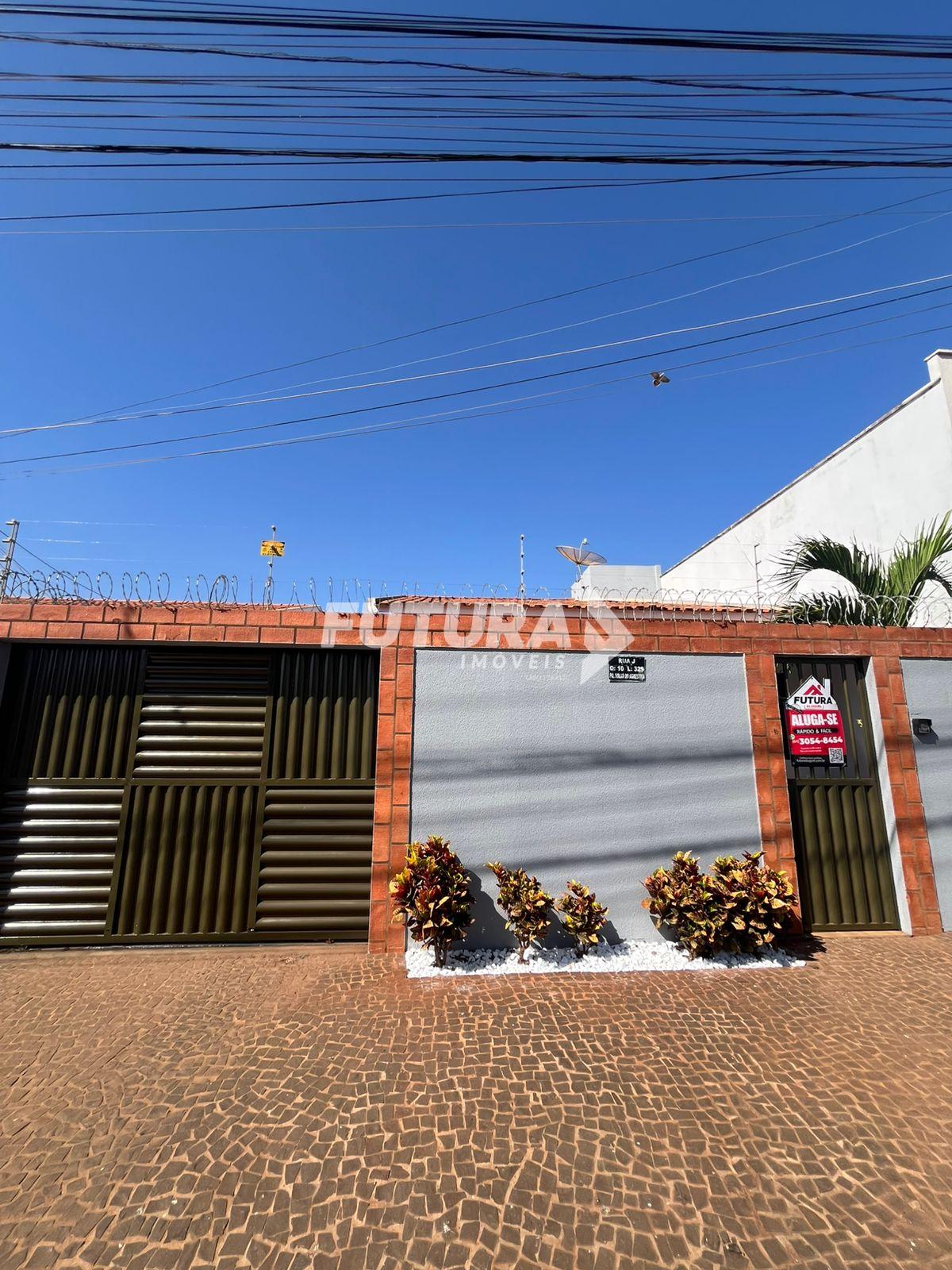 Casa com 3 dormitórios para locação, Parque Solar do Agreste A...