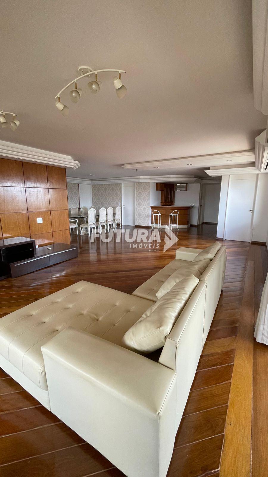 Apartamento para locação no centro com 2 suítes e área de laze...