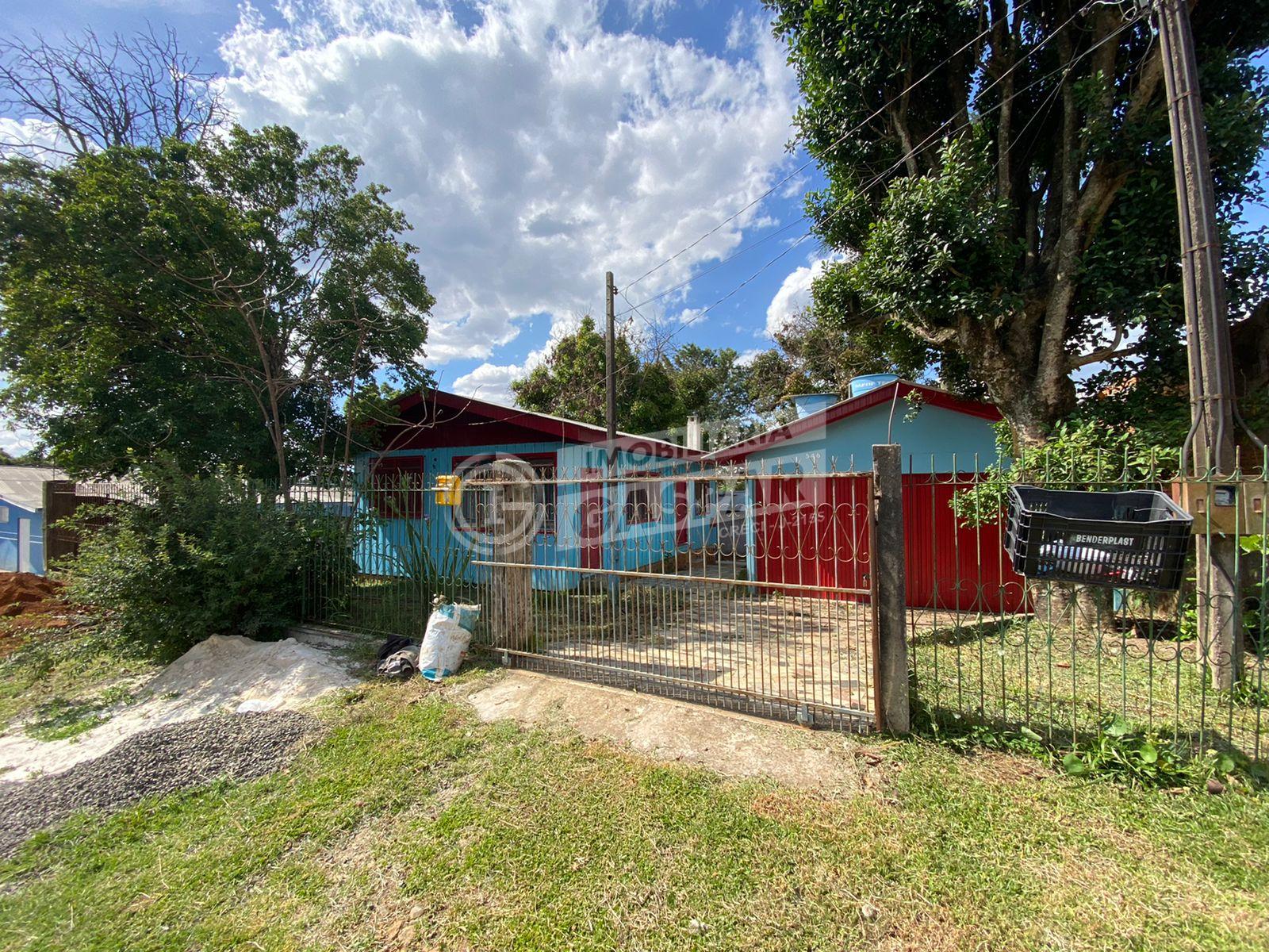 Casa disponível para locação, localizada em bairro Planalto- G...