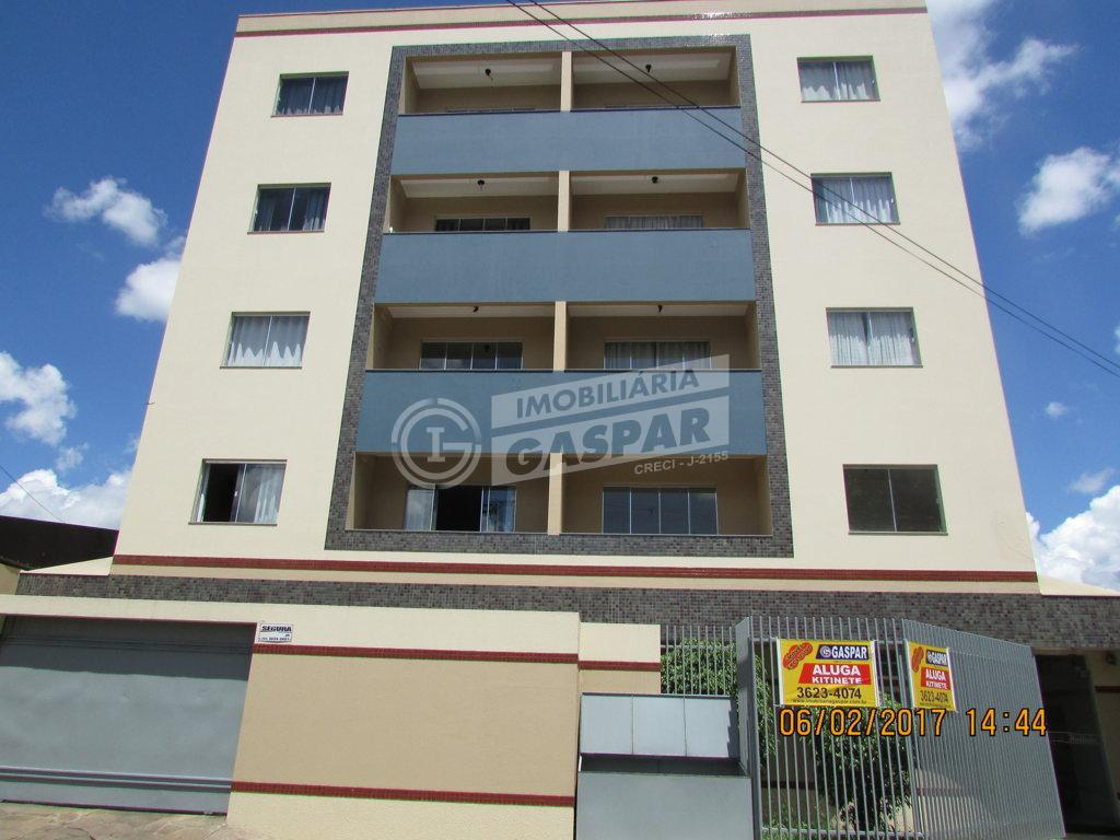 Apartamento para locação na Rua Andrade Neves, 2581, bairro Sa...