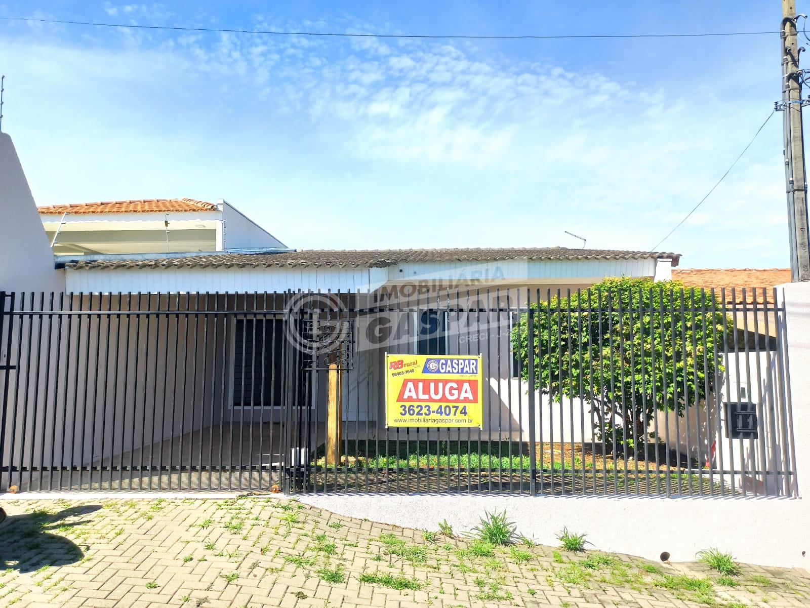 CASA P/LOCAÇÃO  RUA:  AZEVEDO PORTUGAL, 2149-BAIRRO DOS ESTADO...