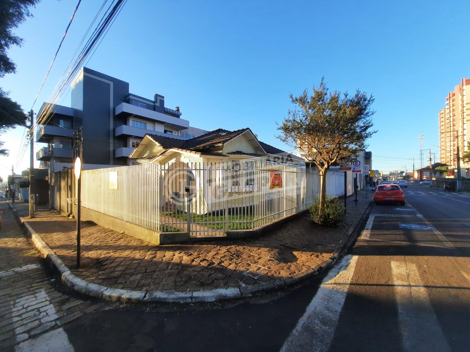 Casa para locação, RUA VISCONDE DE GUARAPUAVA, 172 ESQ. COM CA...