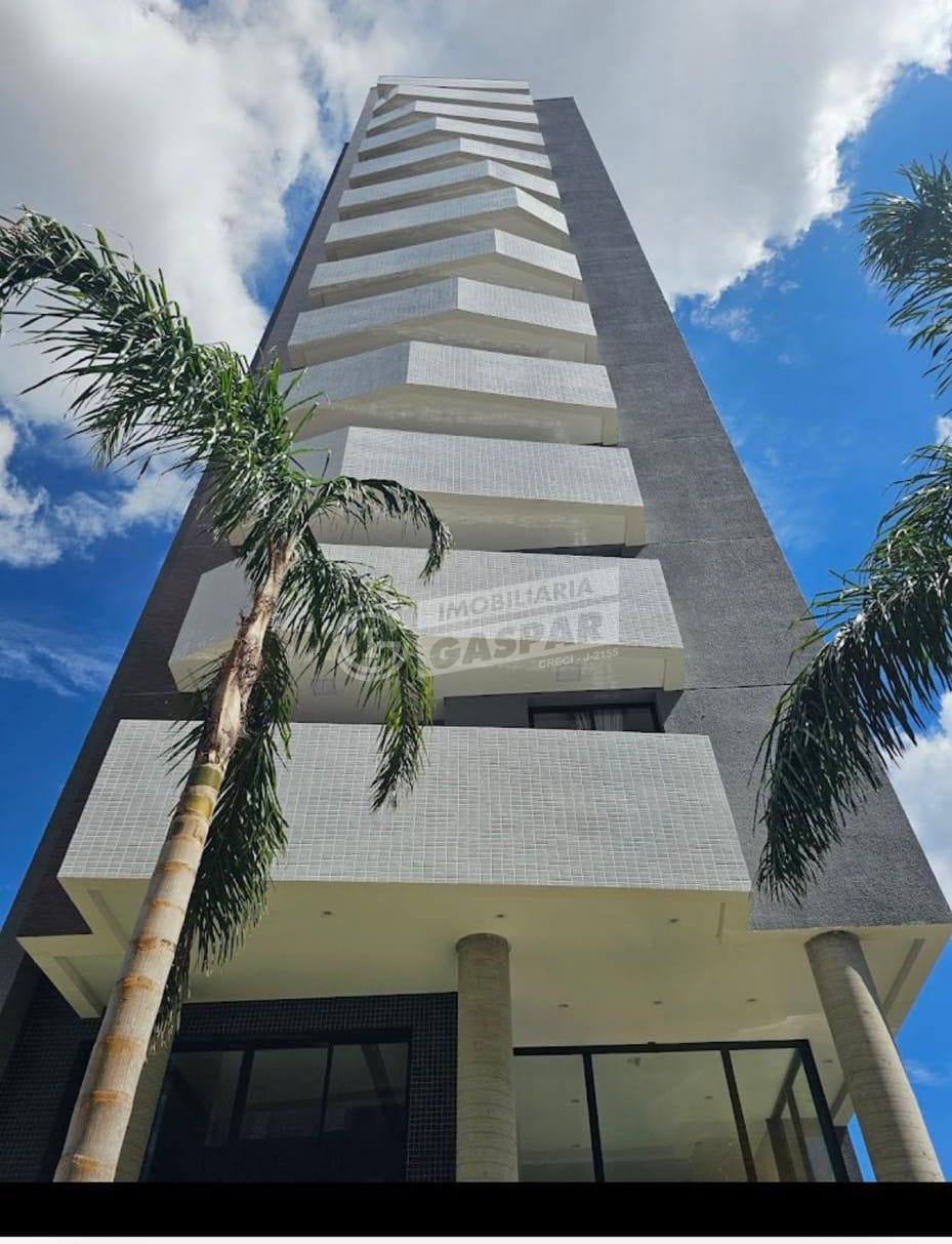 APARTAMENTO PARA VENDA NO EDIFÍCIO AIMBERÊ RESIDENCIAL, CENTRO