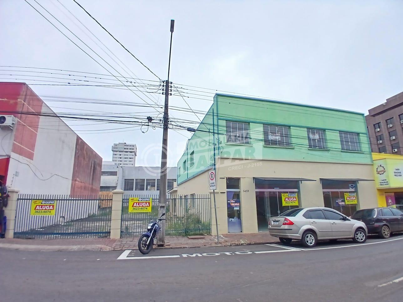 PRÉDIO COMERCIAL NO CENTRO