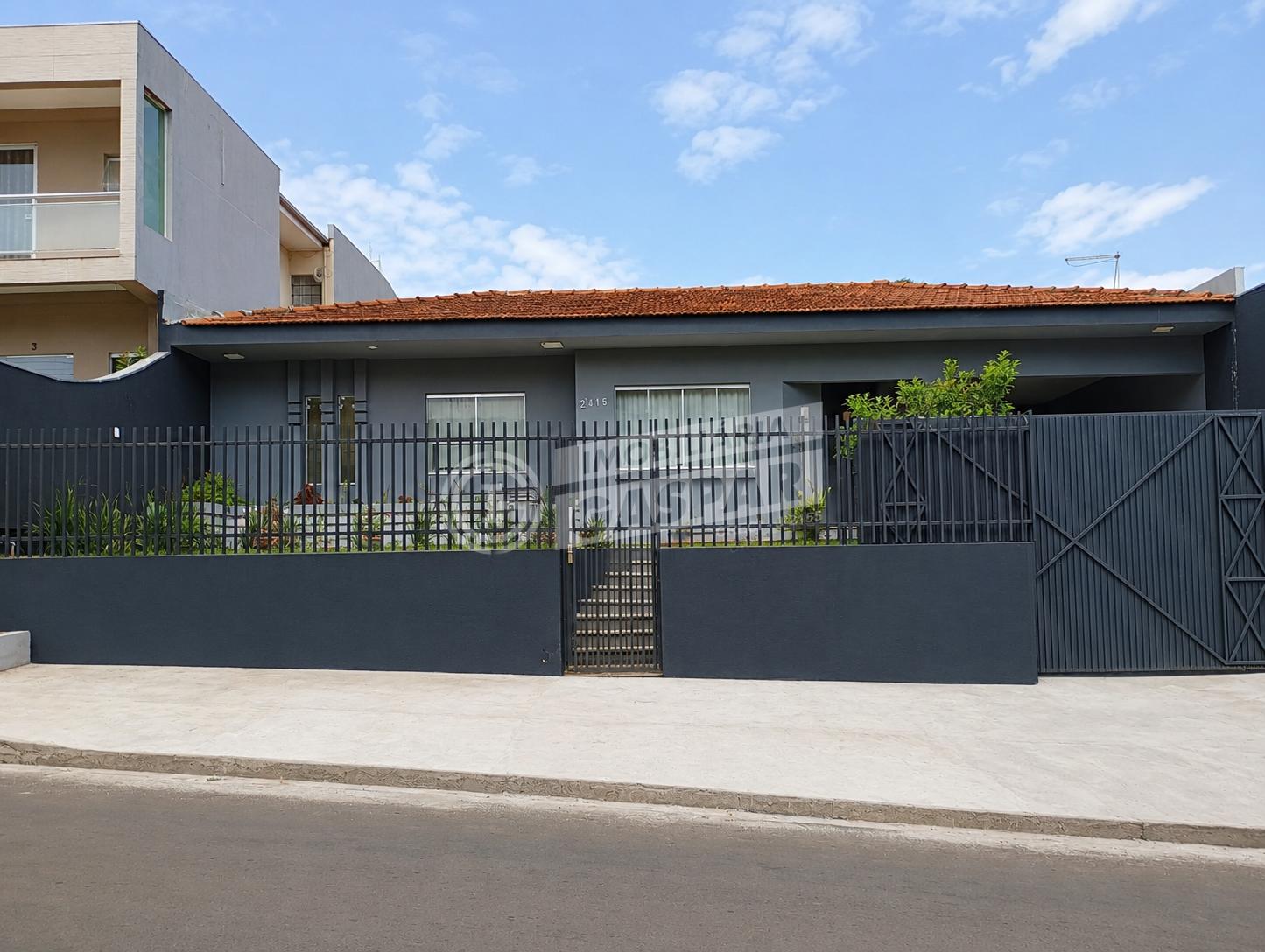 CASA PARA LOCAÇÃO NO BONSUCESSO