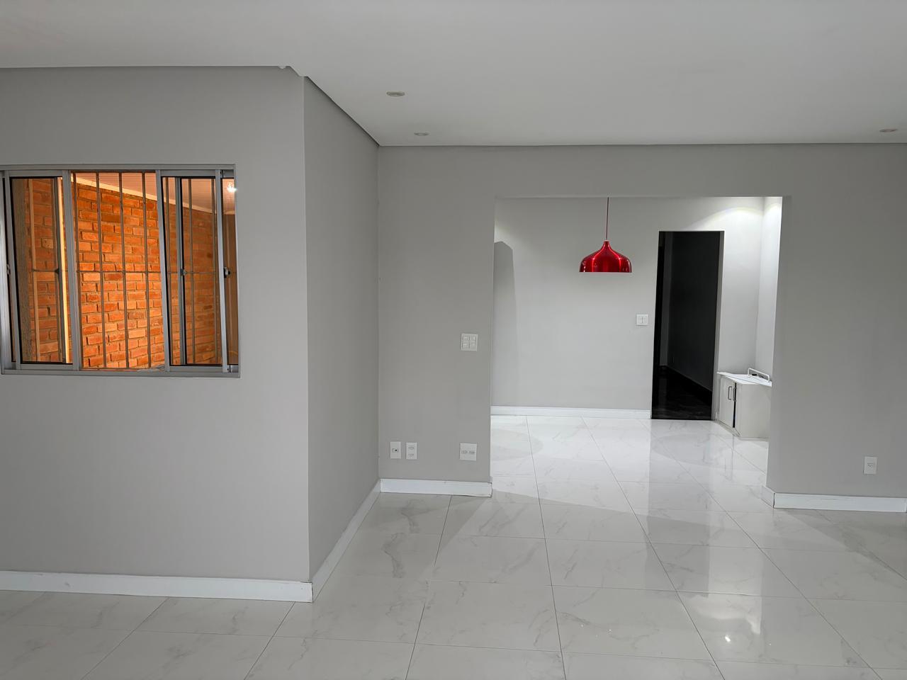 Sobrado com 3 dormitórios - Taboão da Serra