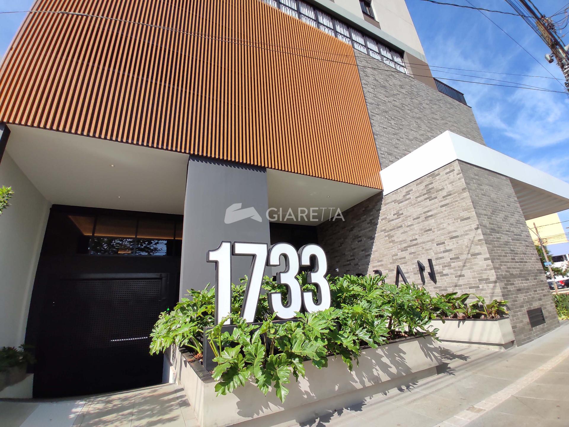Apartamento à venda com 3 quartos, 160m² - Foto 1