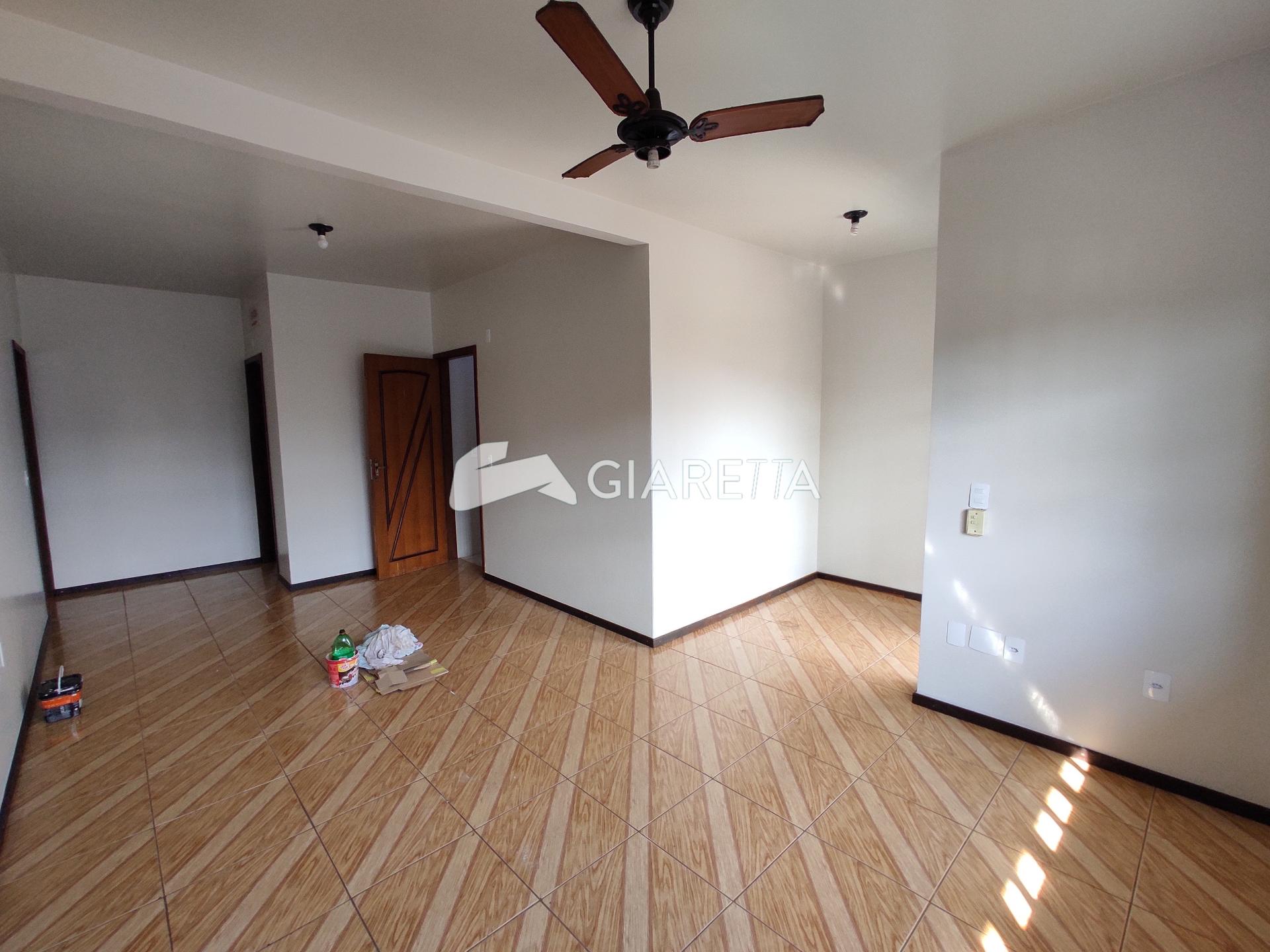Apartamento para alugar com 2 quartos, 100m² - Foto 2