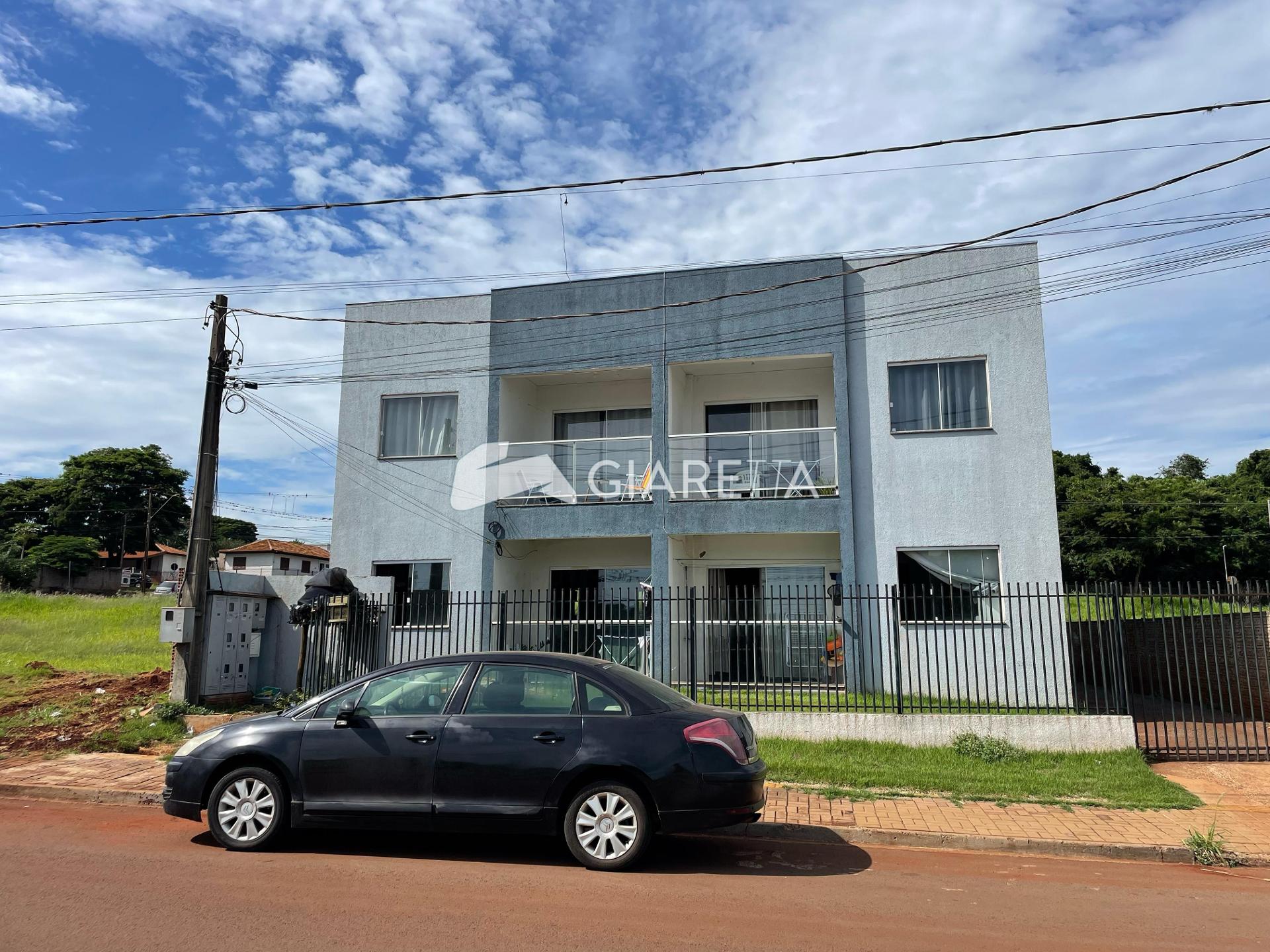 Apartamento à venda com 2 quartos, 64m² - Foto 2