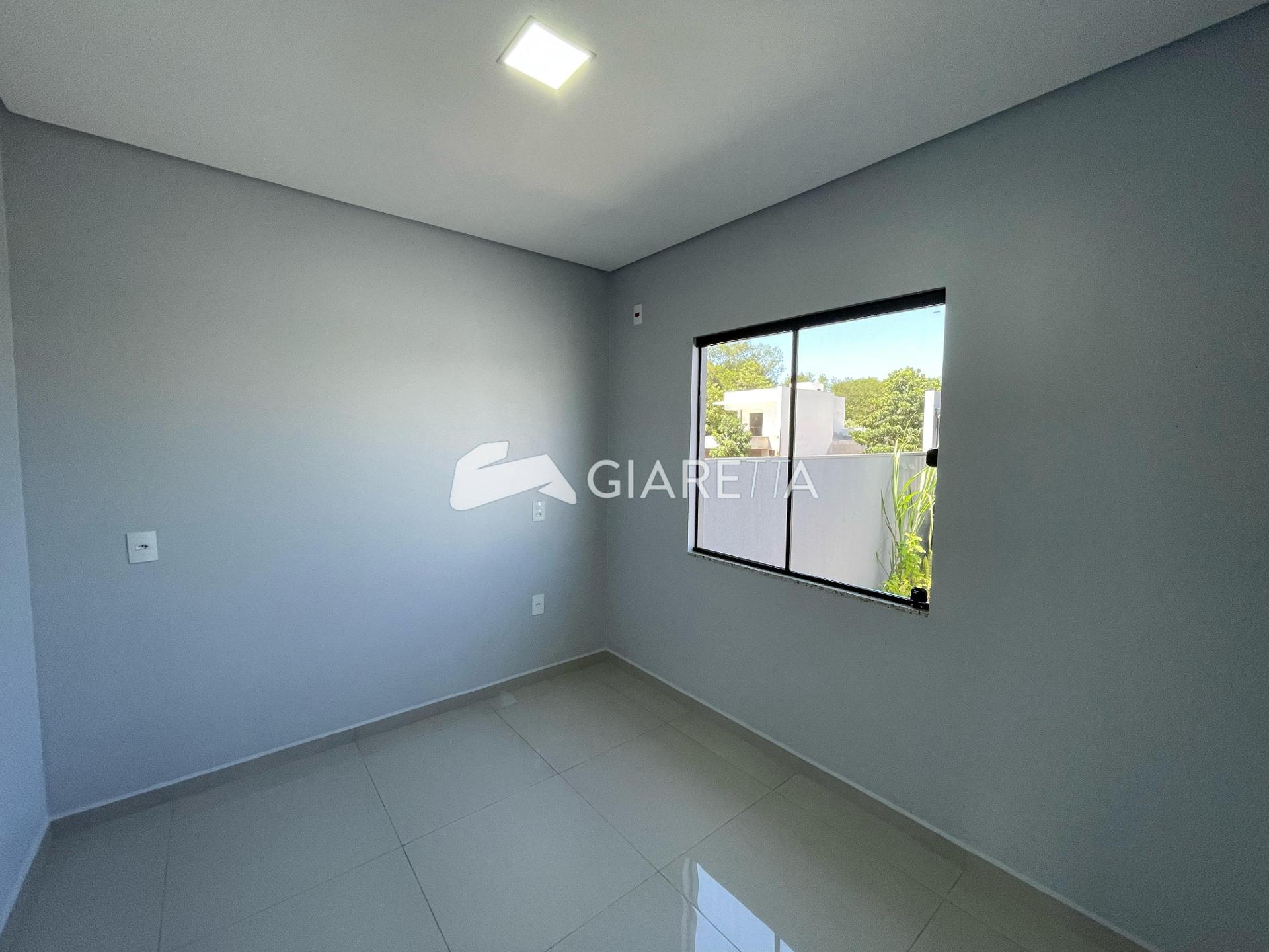 Casa à venda com 3 quartos, 63m² - Foto 7