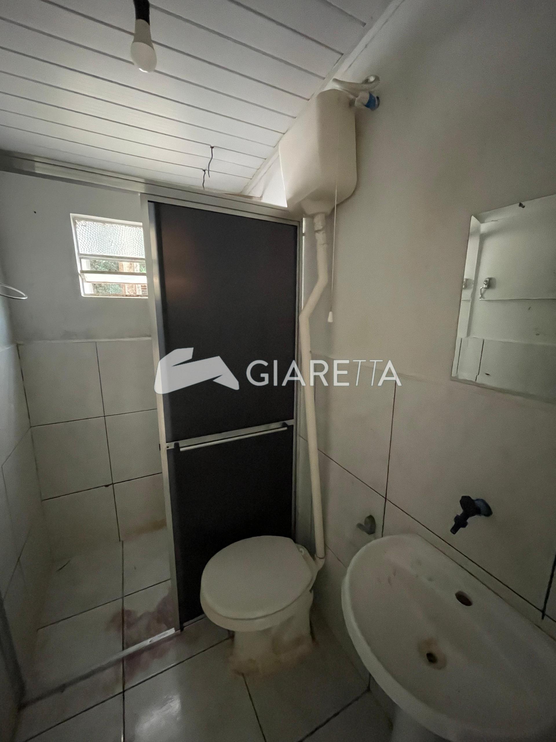 Casa para alugar com 2 quartos, 20m² - Foto 4