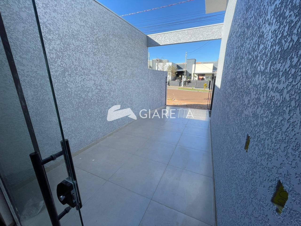 Casa à venda com 2 quartos, 50m² - Foto 2