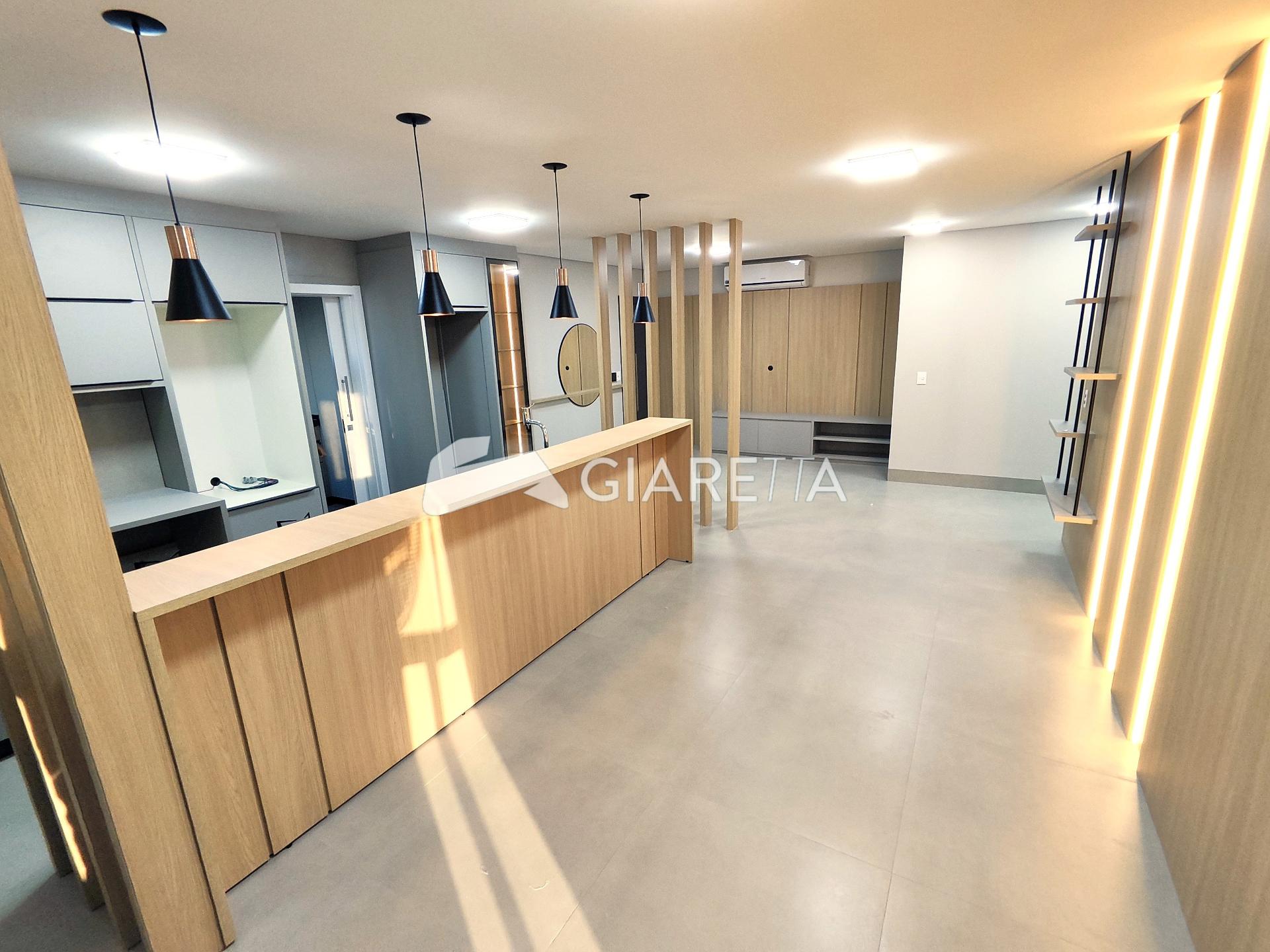 Apartamento para alugar com 2 quartos, 110m² - Foto 1