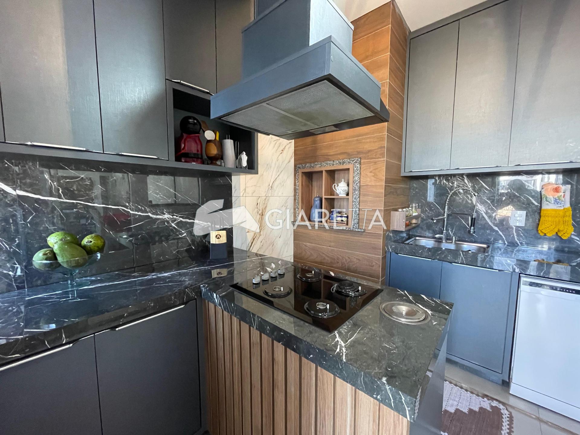 Casa à venda com 1 quarto, 62m² - Foto 1