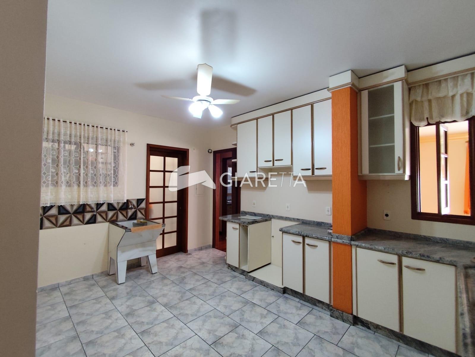 Apartamento para alugar com 2 quartos, 103m² - Foto 6