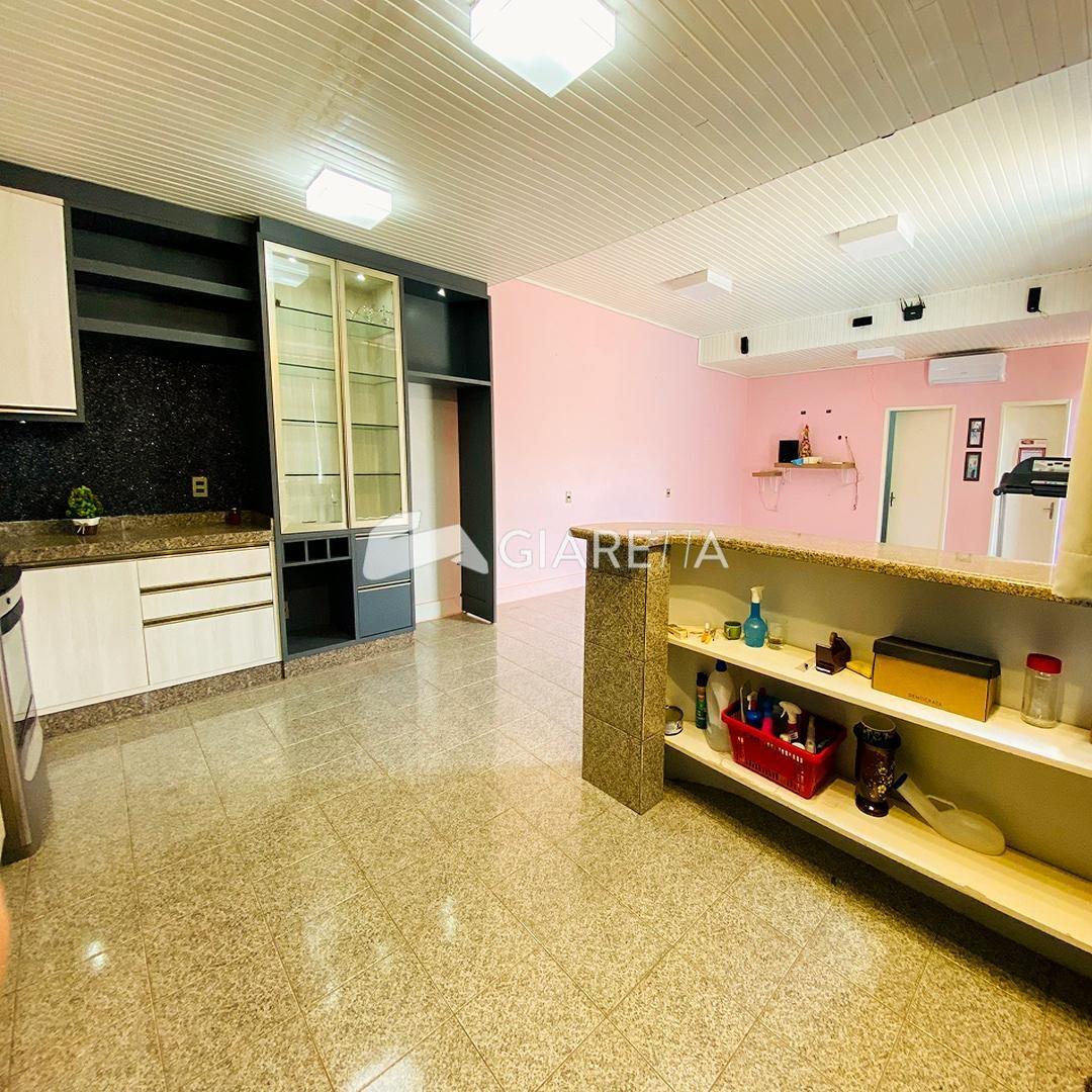 Casa para alugar com 2 quartos, 217m² - Foto 9