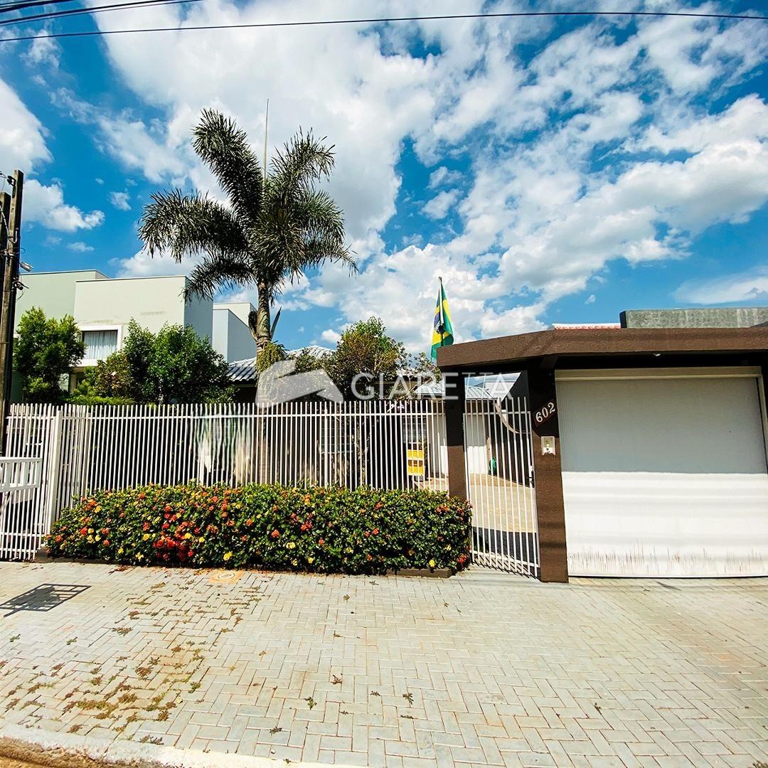 Casa para alugar com 2 quartos, 217m² - Foto 2