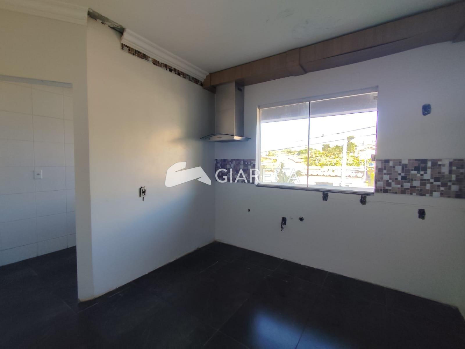 Apartamento para alugar com 3 quartos, 180m² - Foto 2
