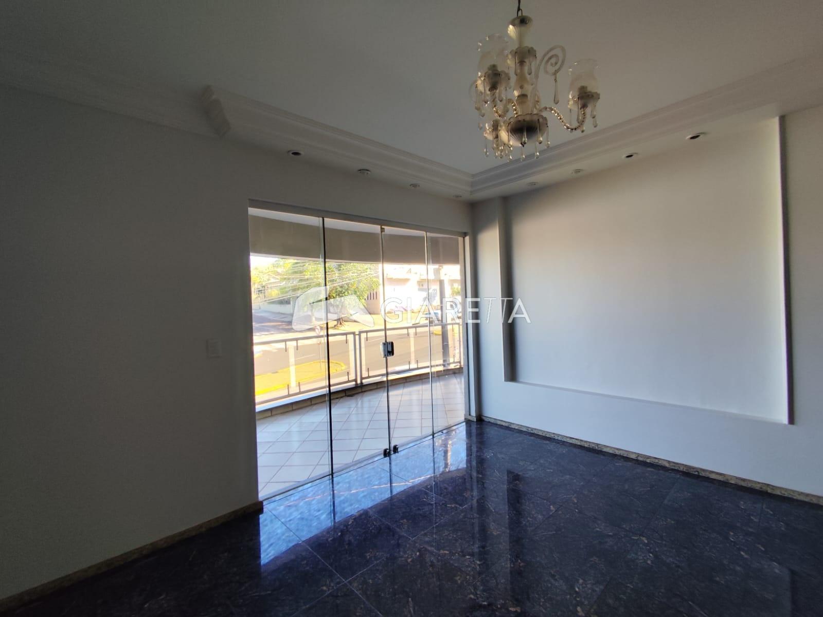 Apartamento para alugar com 3 quartos, 180m² - Foto 4
