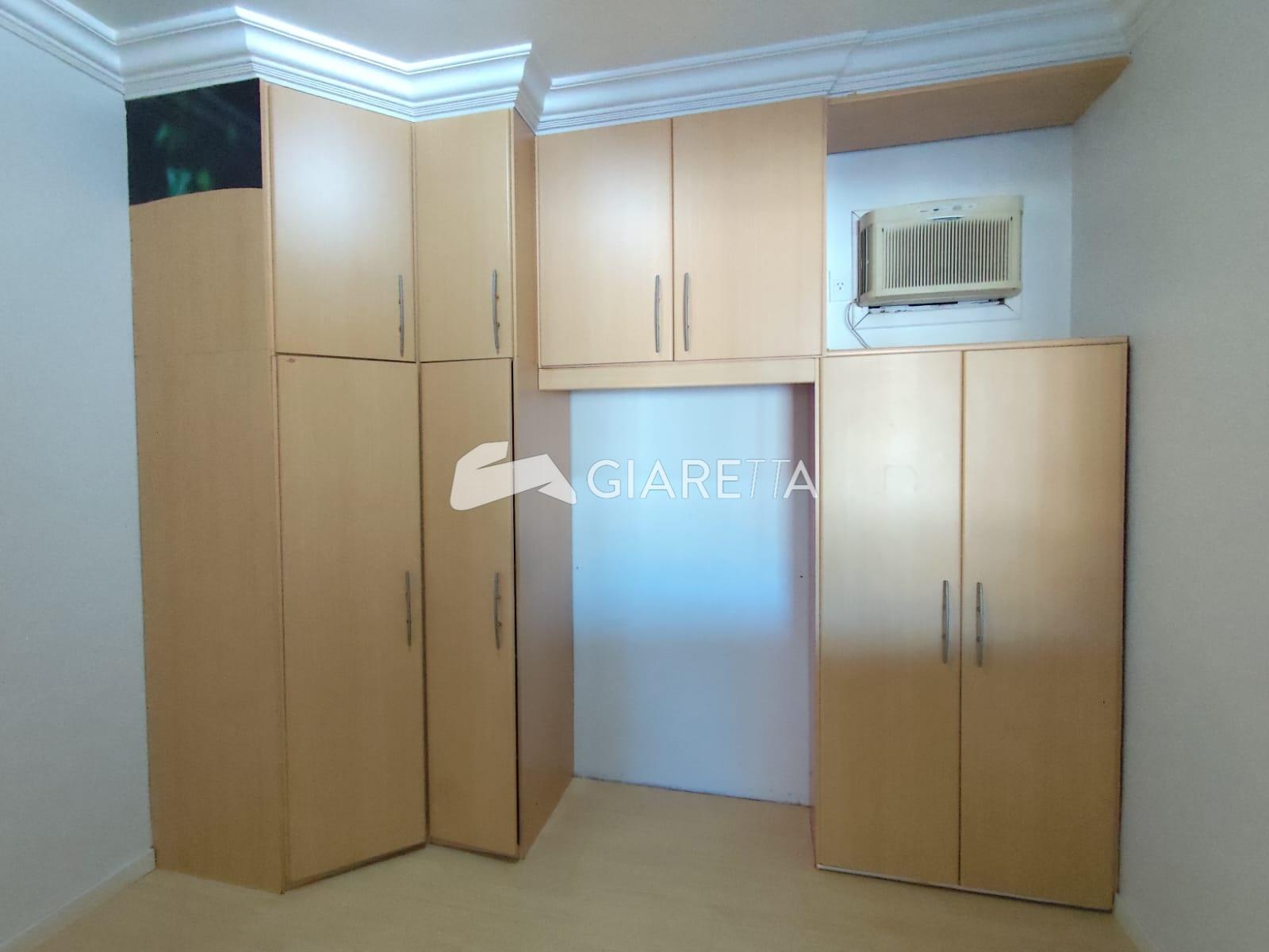 Apartamento para alugar com 3 quartos, 180m² - Foto 7