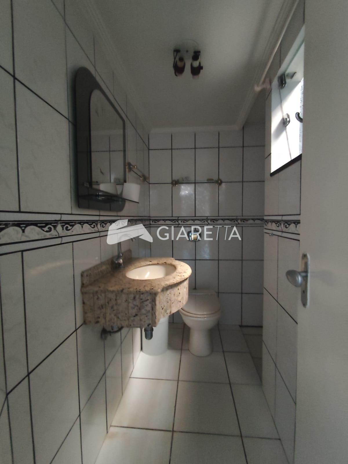 Apartamento para alugar com 3 quartos, 180m² - Foto 11