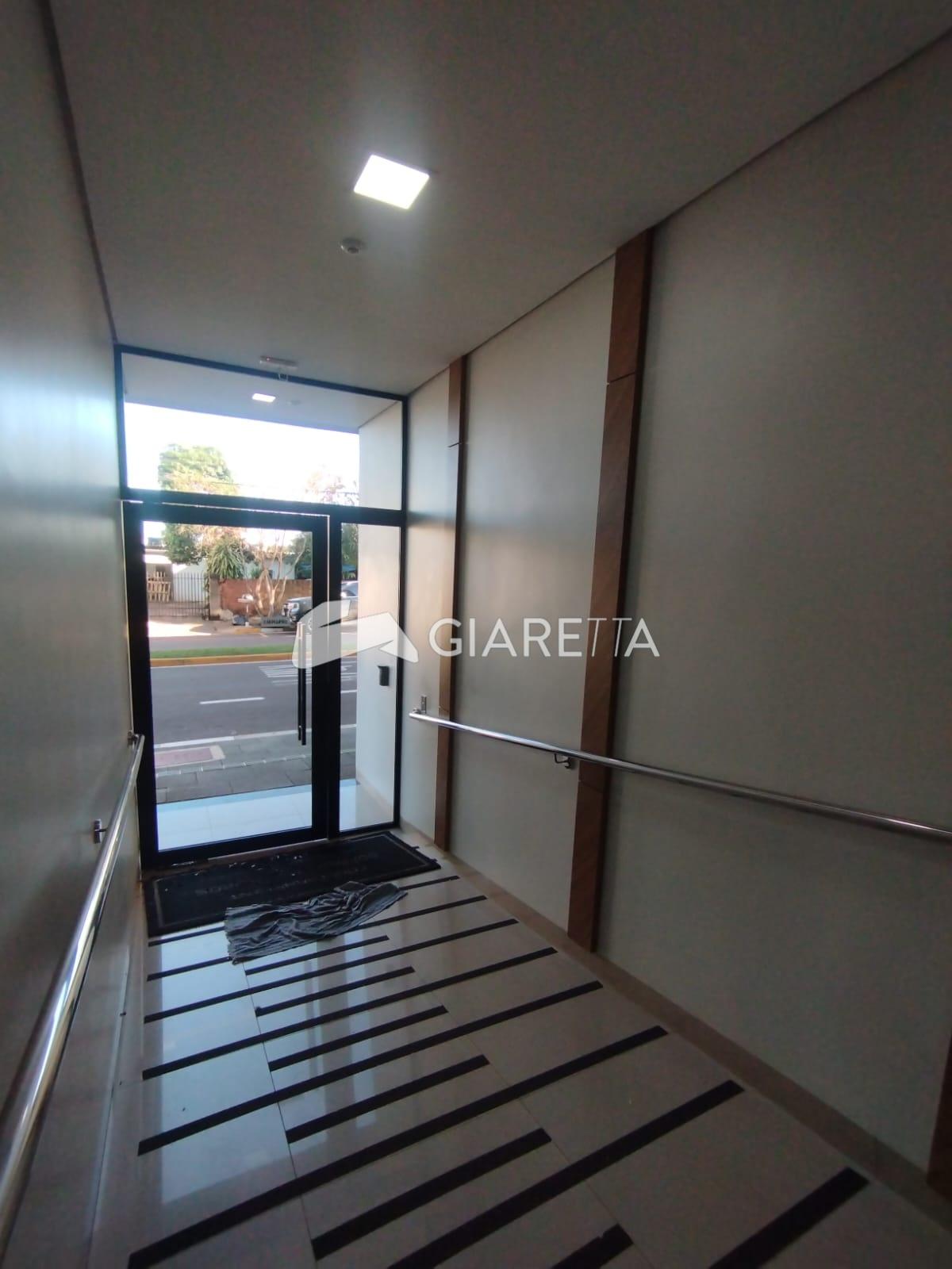 Apartamento para alugar com 1 quarto, 74m² - Foto 2
