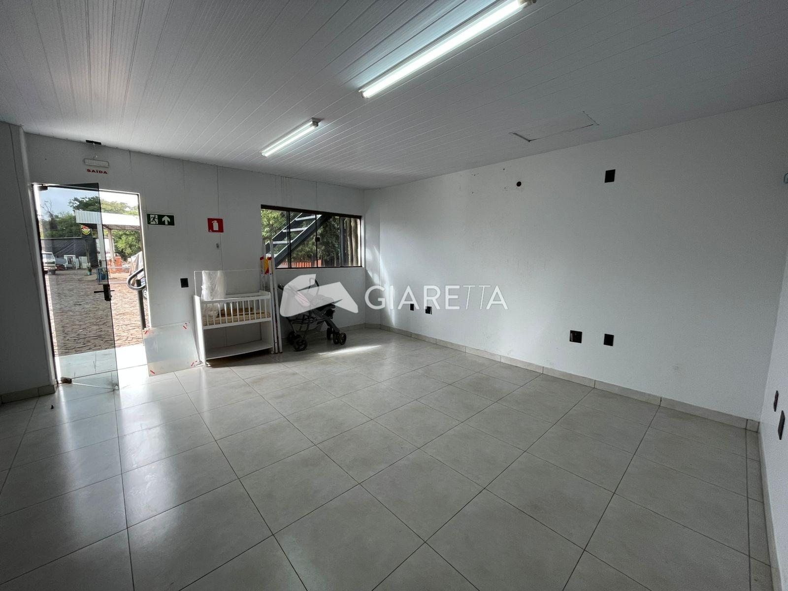 Depósito-Galpão-Armazém para alugar, 1500m² - Foto 2