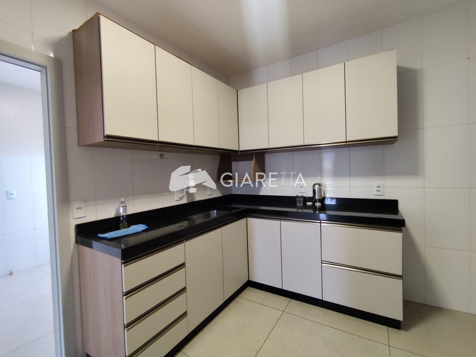 Casa para alugar com 2 quartos, 127m² - Foto 7