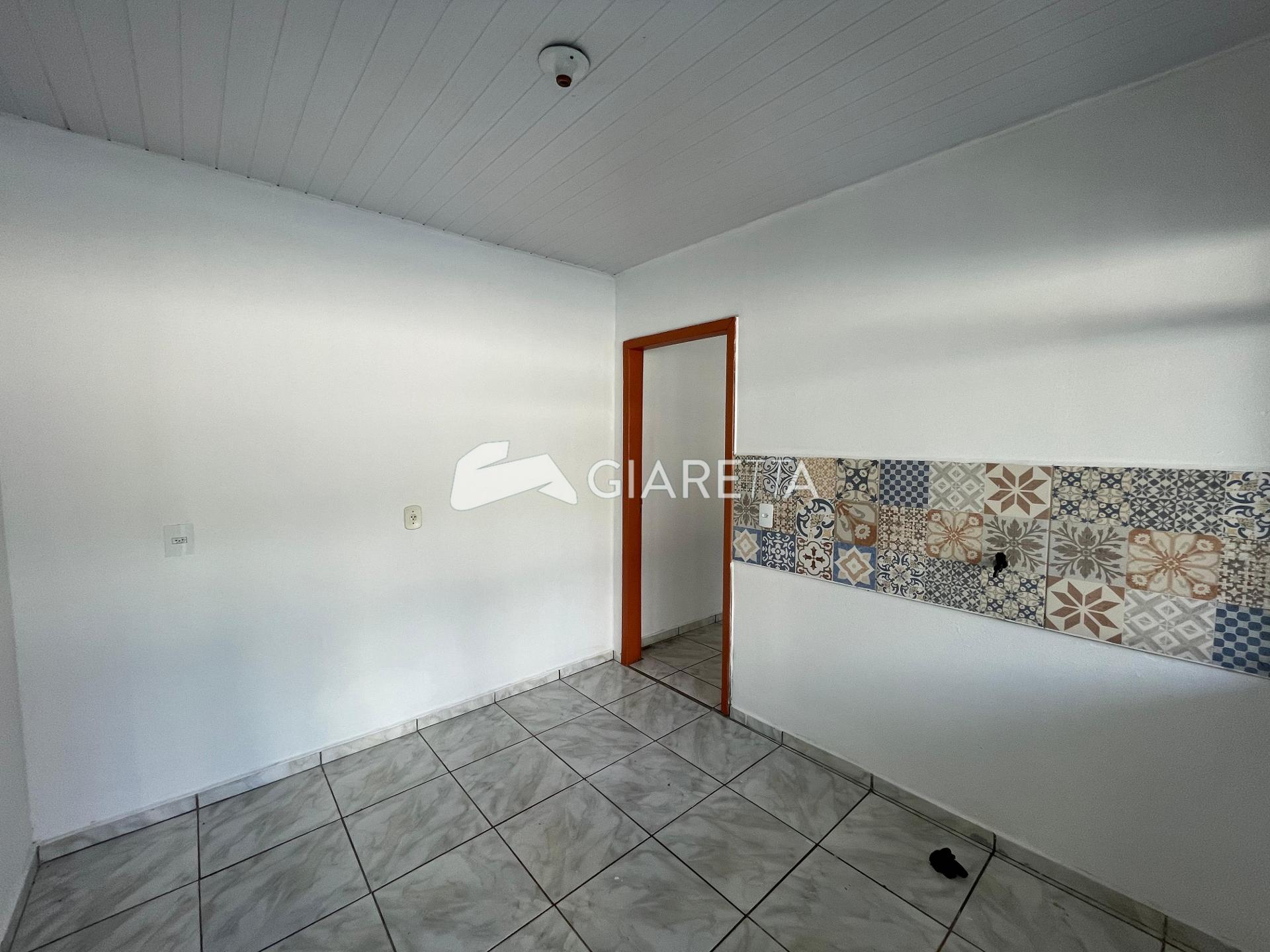 Casa para alugar com 2 quartos, 20m² - Foto 3