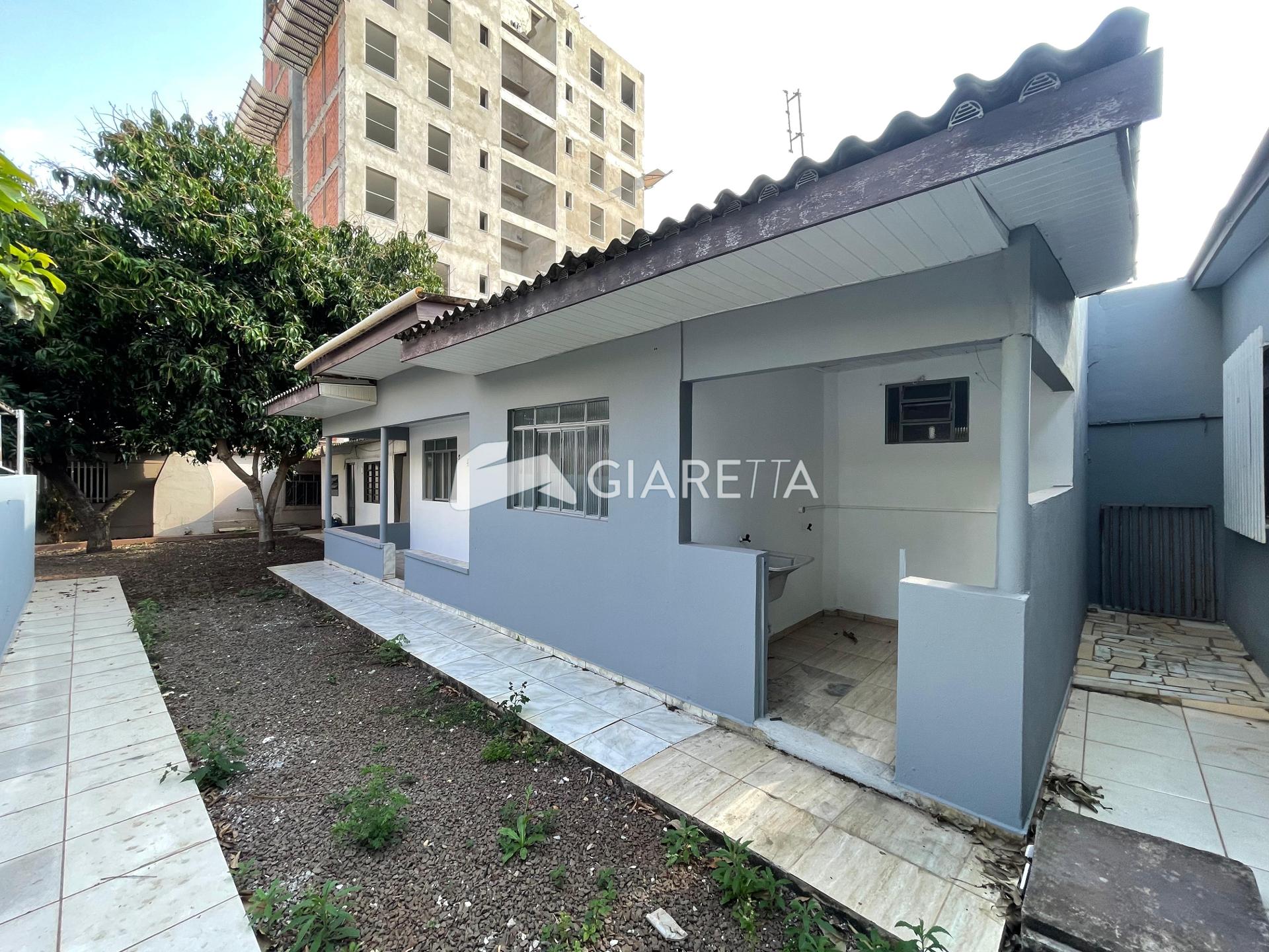 Casa para alugar com 2 quartos, 20m² - Foto 1