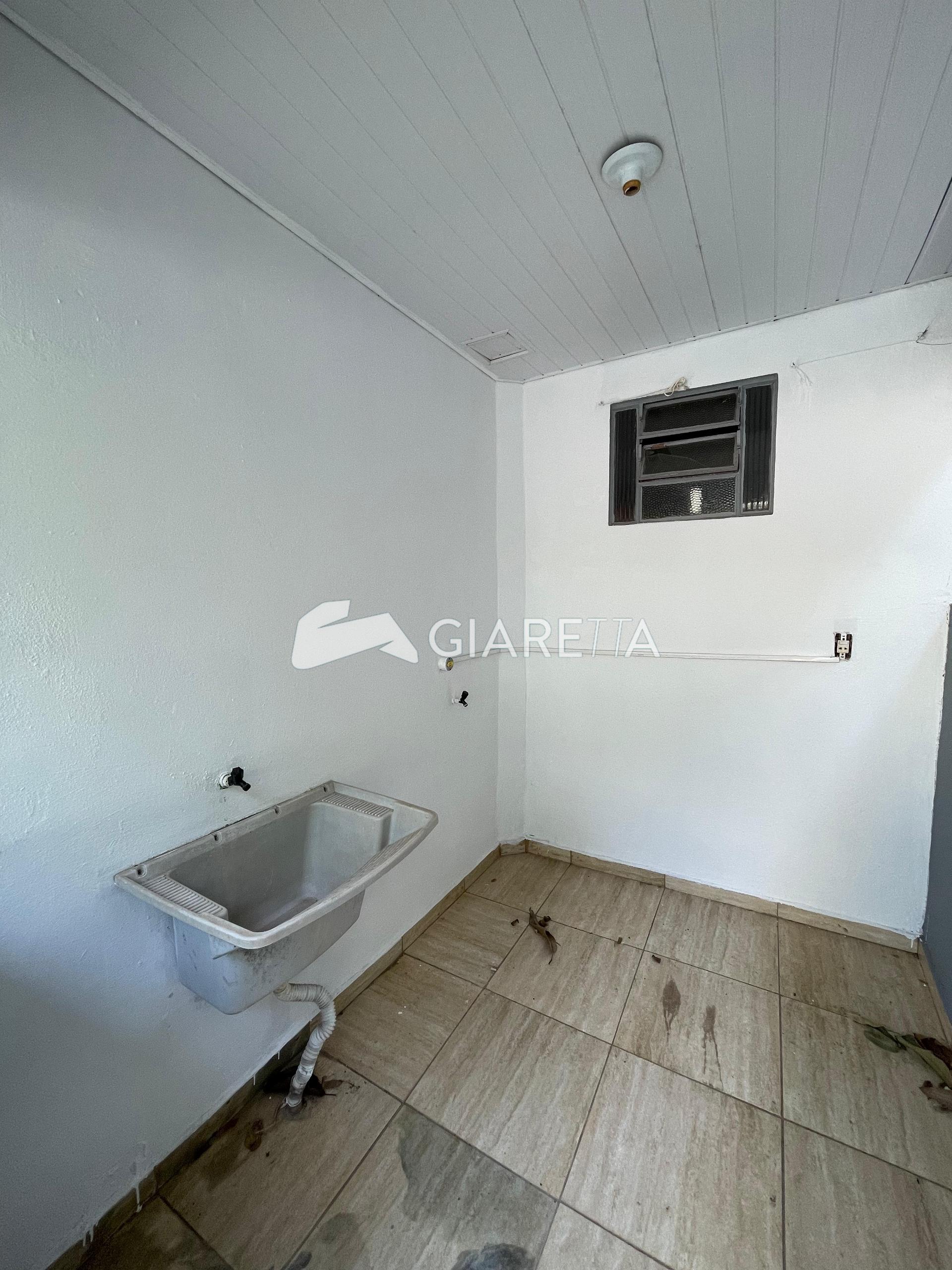 Casa para alugar com 2 quartos, 20m² - Foto 7
