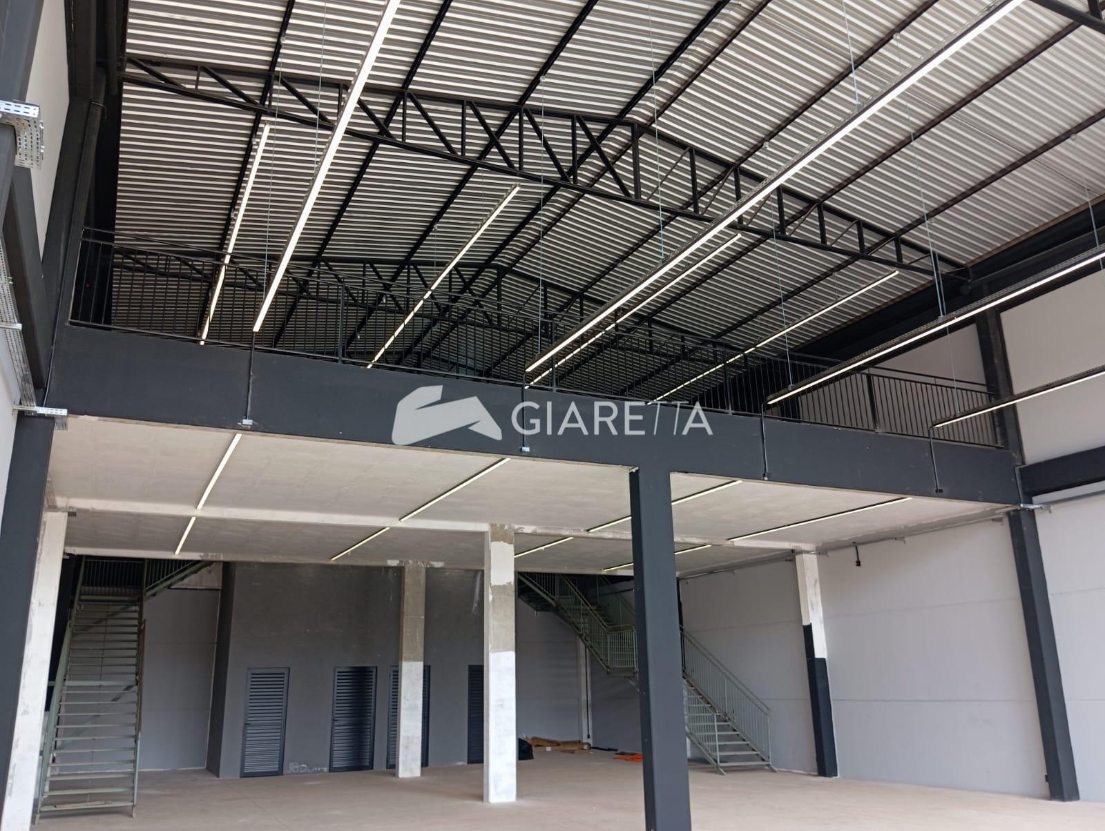 Depósito-Galpão-Armazém para alugar, 550m² - Foto 1