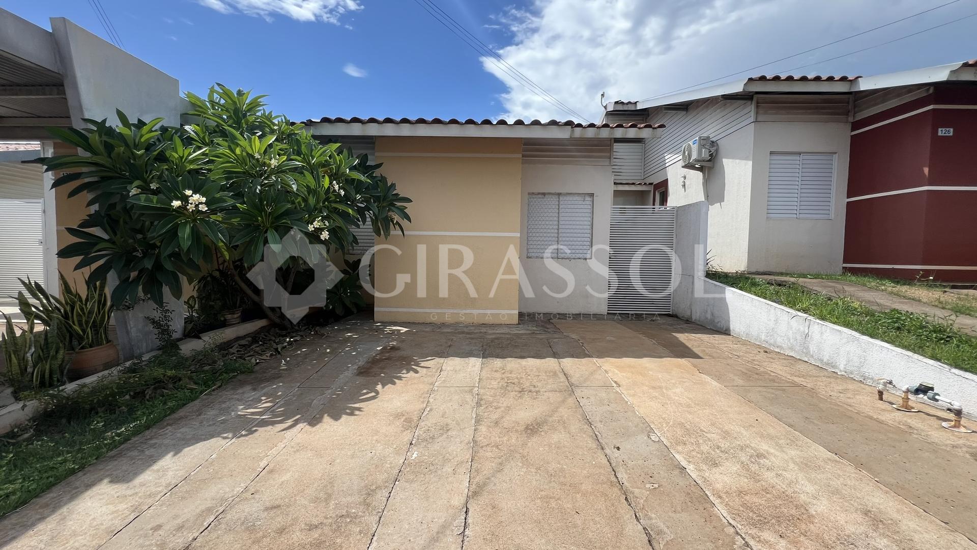 CASA SEMI MOBILIADA À VENDA NO CONDOMÍNIO TERRA NOVA, EM FOZ D...