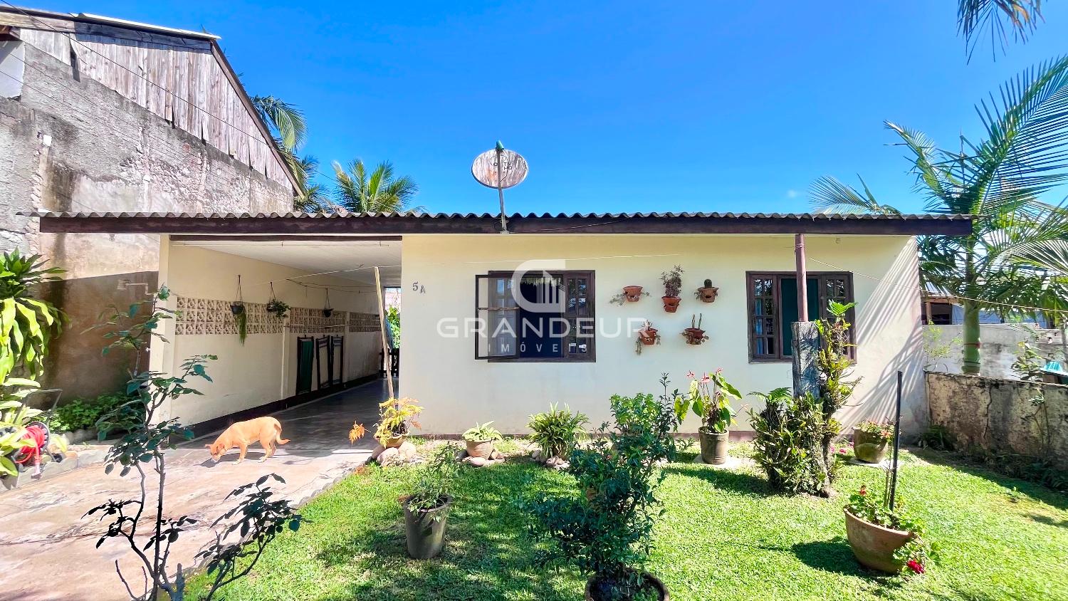 Casa com 5 dormitórios à venda no Balneário Coroados, GUARATUB...