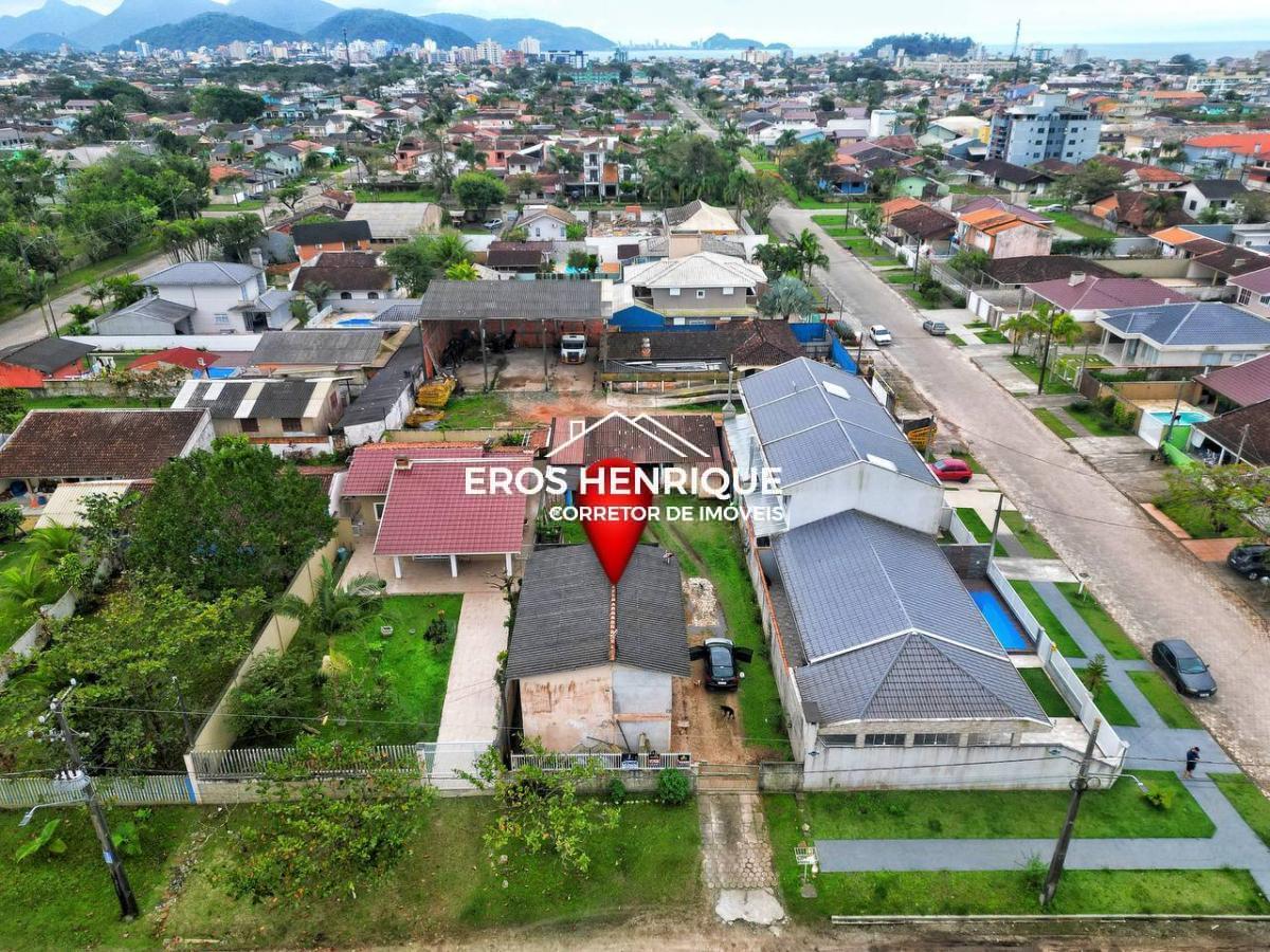 Terreno Amplo em Guaratuba  Excelente Oportunidade de Investim...