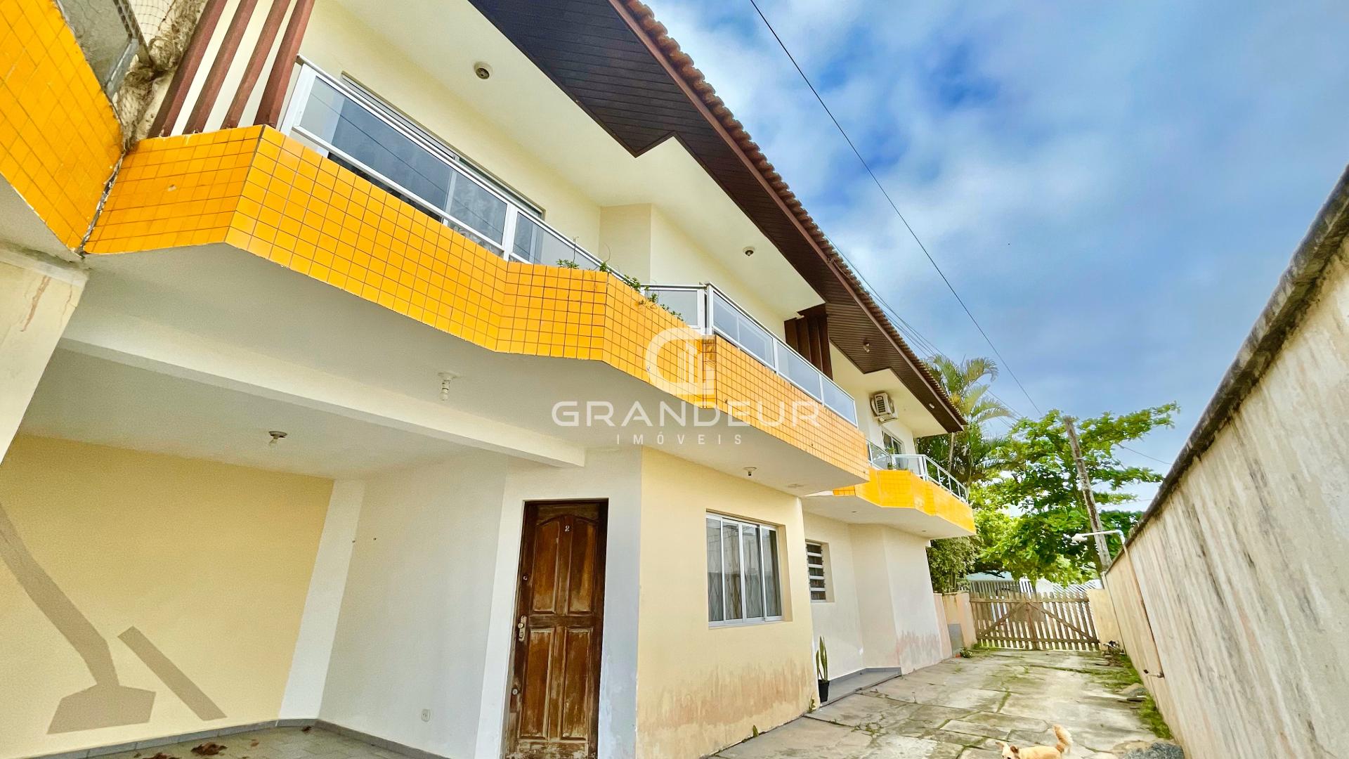 Casa em Brejatuba com Vista para o Mar, 3 Quartos e Churrasqueira