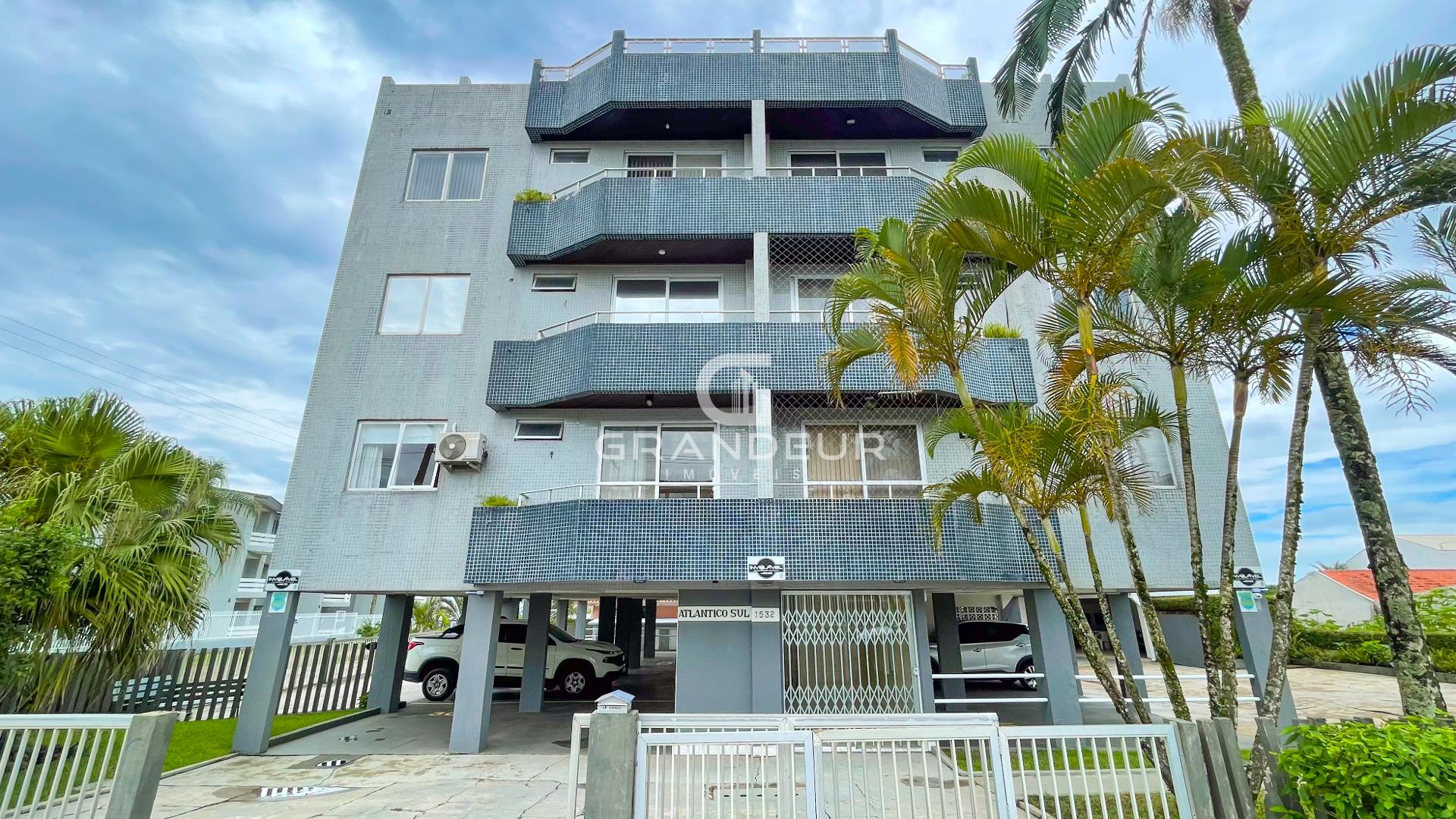 Apartamento no Residencial Atlântico Sul com 3 dormitórios, no...