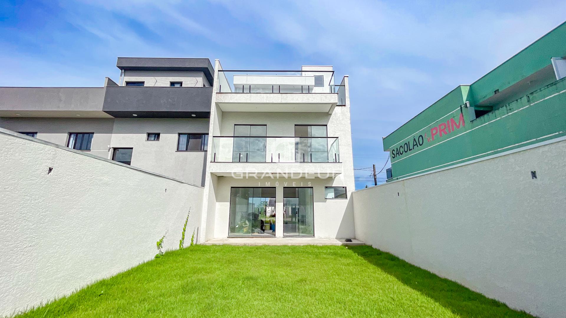 Sobrado Triplex de Alto Padrão  Luxo, Conforto e Exclusividade...