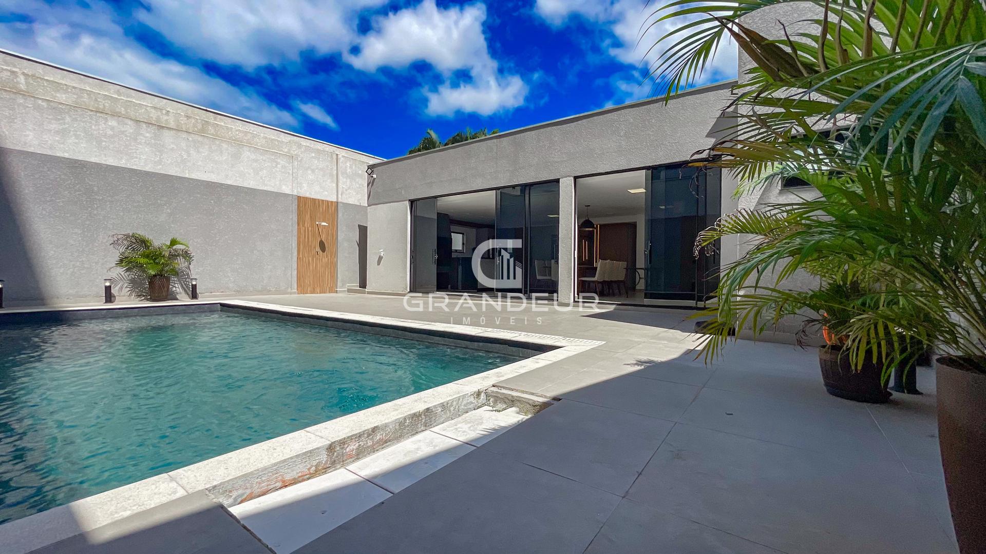 Resid?ncia Luxuosa com 7 Quartos, ?rea de Lazer completa com P...