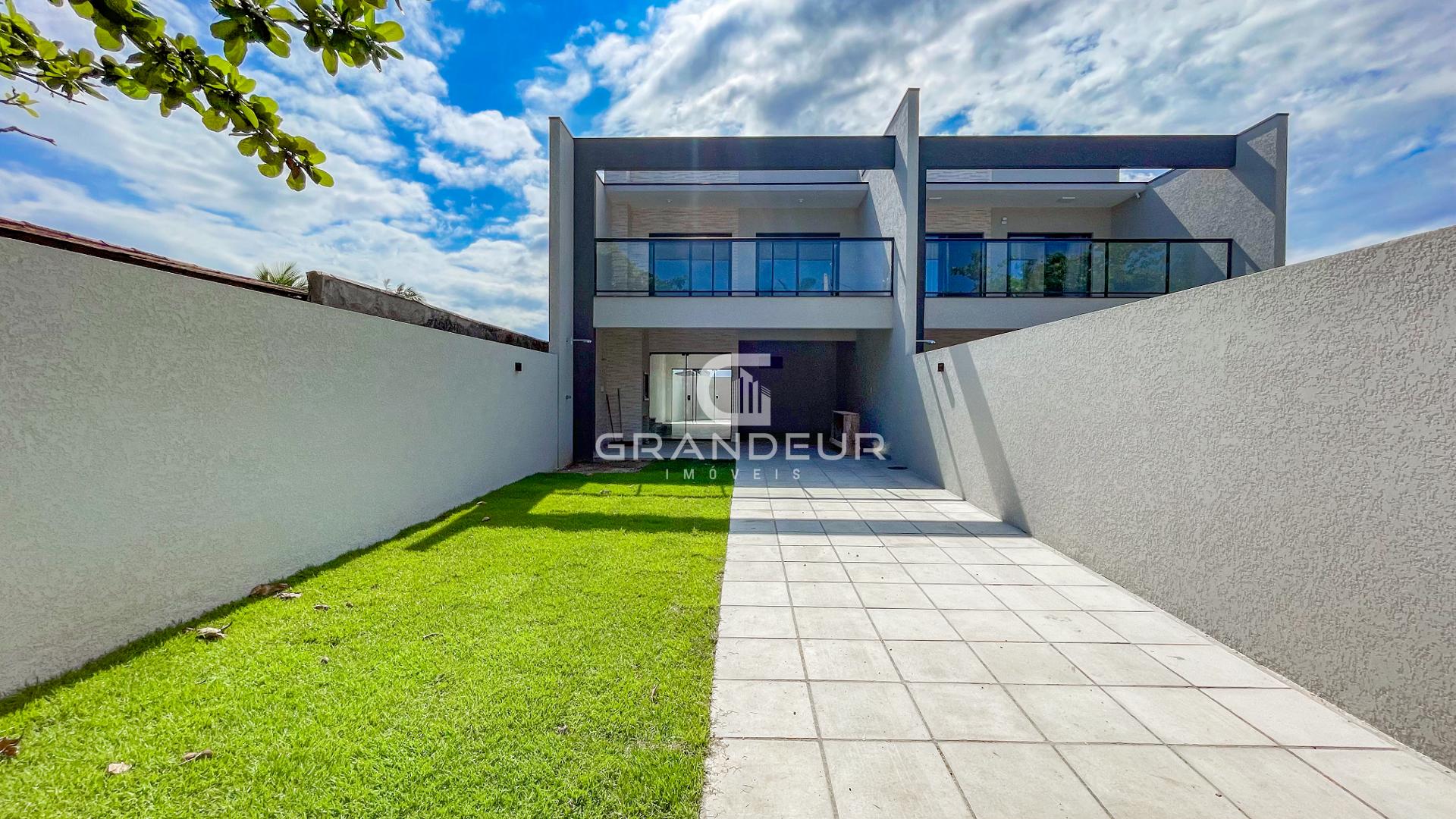 Sobrado com 4 dormitórios à venda,180.00 m , Balneário Coroado...