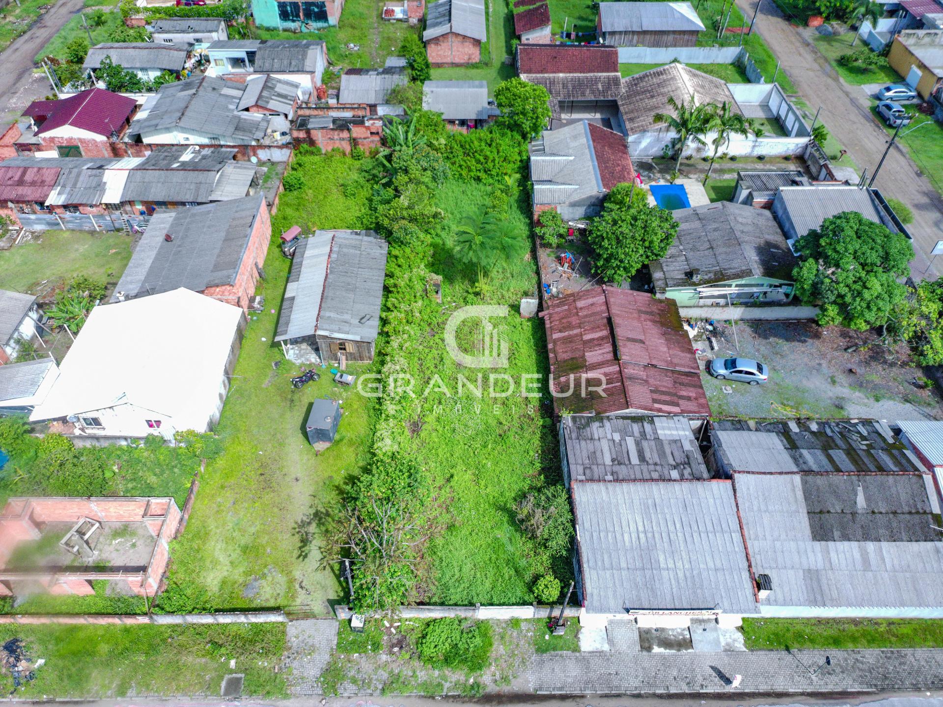 Amplo Terreno de 625m2 à Venda em Guaratuba por R 280.000,00