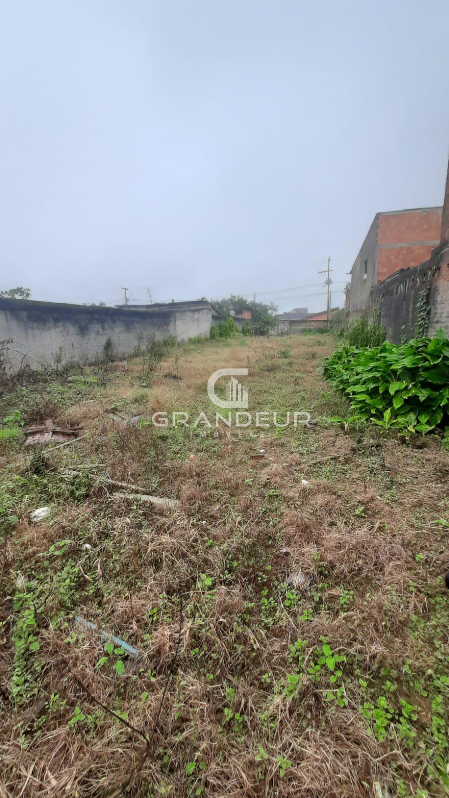 Lote à venda no Piçarras em Guaratuba com 555m2 pronto para co...