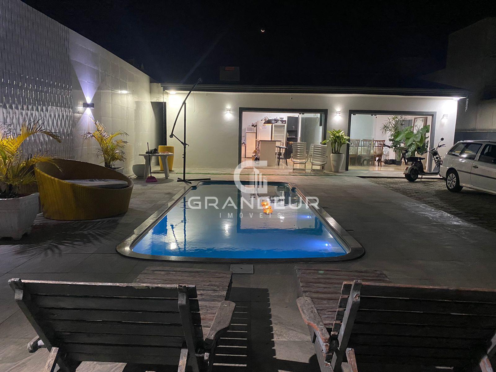Casa com 3 dormitórios à venda,979.00 m2, Balneário Nereidas, ...