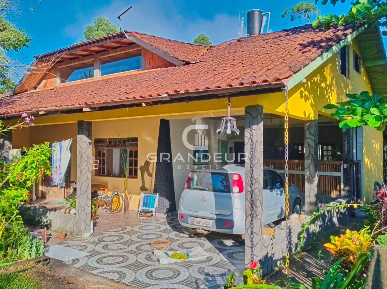 Oportunidade Única  Chácara Mobiliada com Estufa, Frutíferas e...
