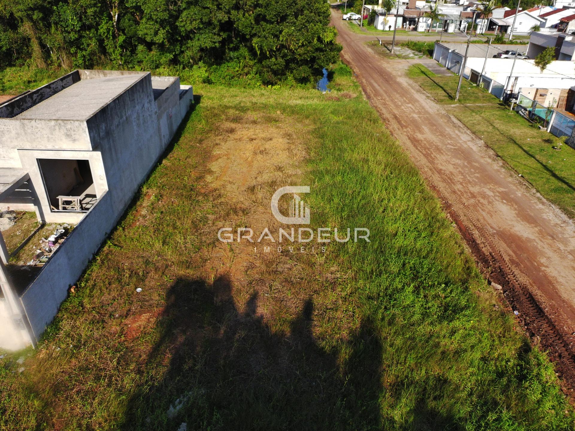 Excelente lote de esquina 360m2 à venda no Jardim Estoril em G...