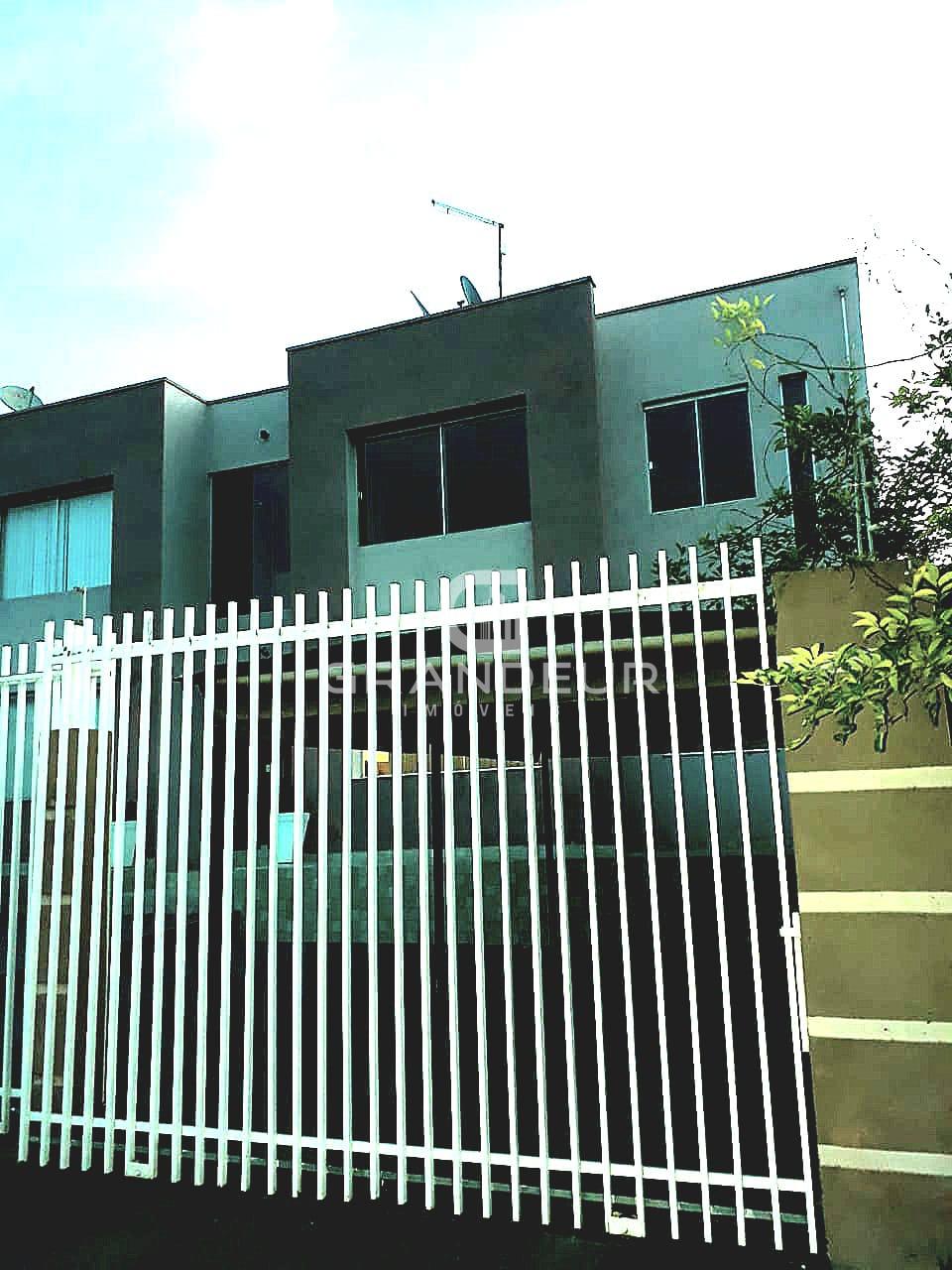 Apartamento com 2 quartos à venda no Centro da Lapa PR, estuda...